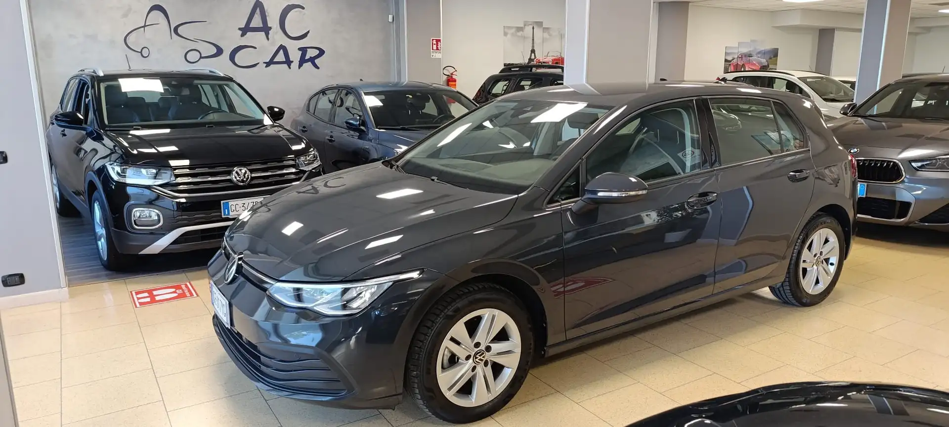 Volkswagen Golf Golf 2.0 tdi Life 115cv dsg ''Sedili Sportivi'' - 1