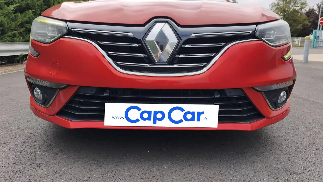 Renault Megane Berline — photo 20