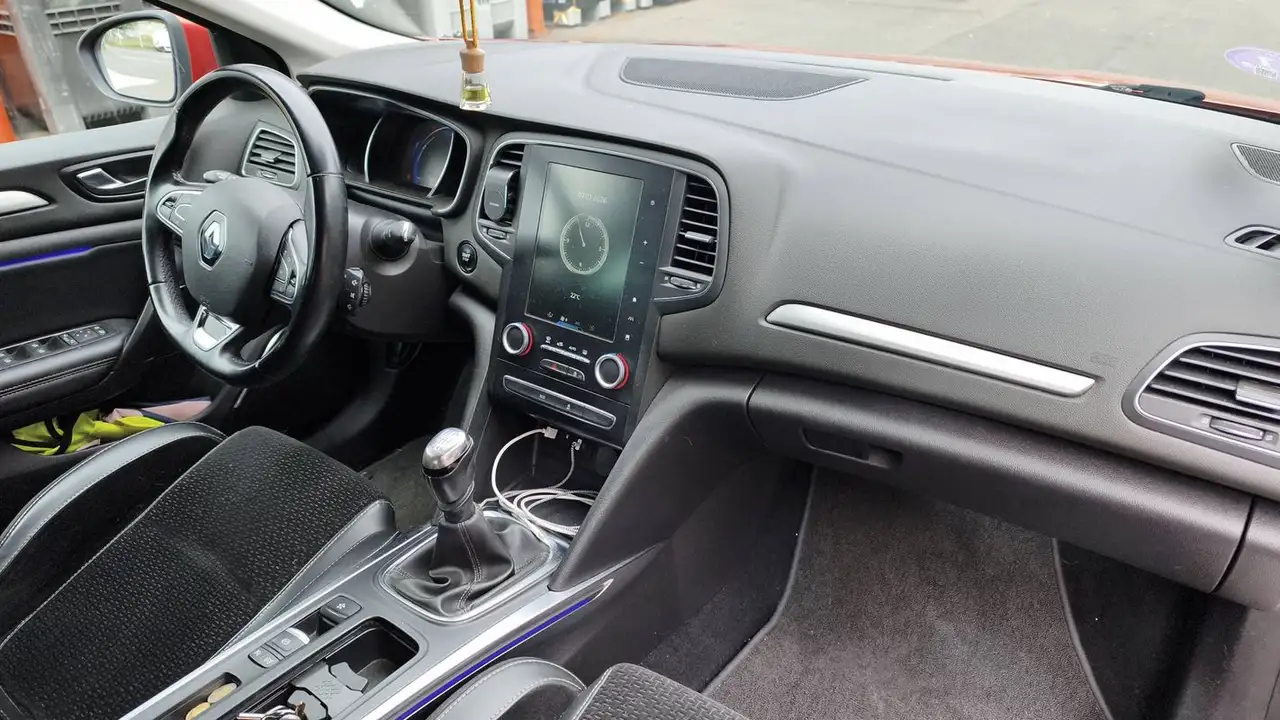 Renault Megane Berline — photo 10
