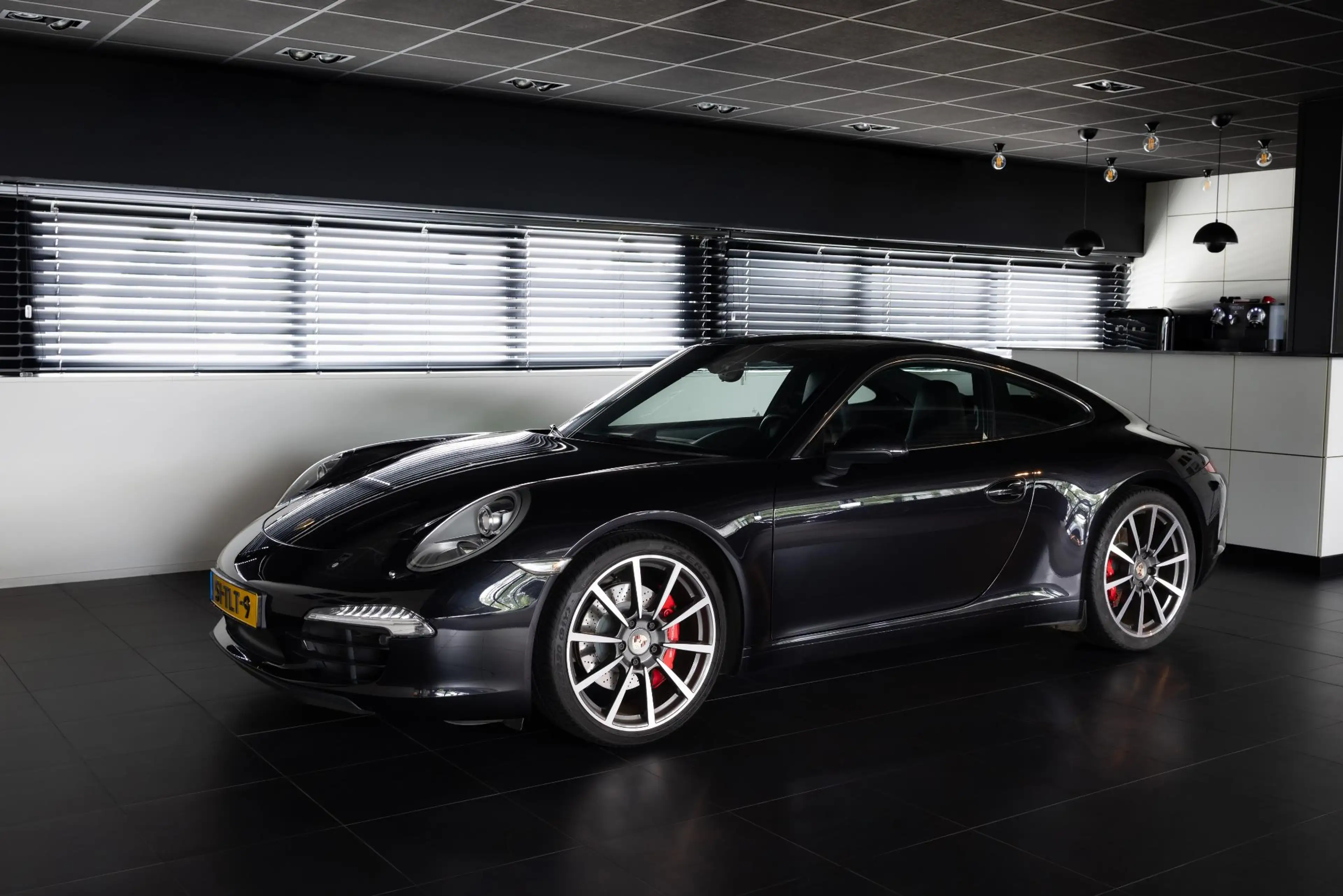 Porsche 991 3.8 Carrera S — photo 2