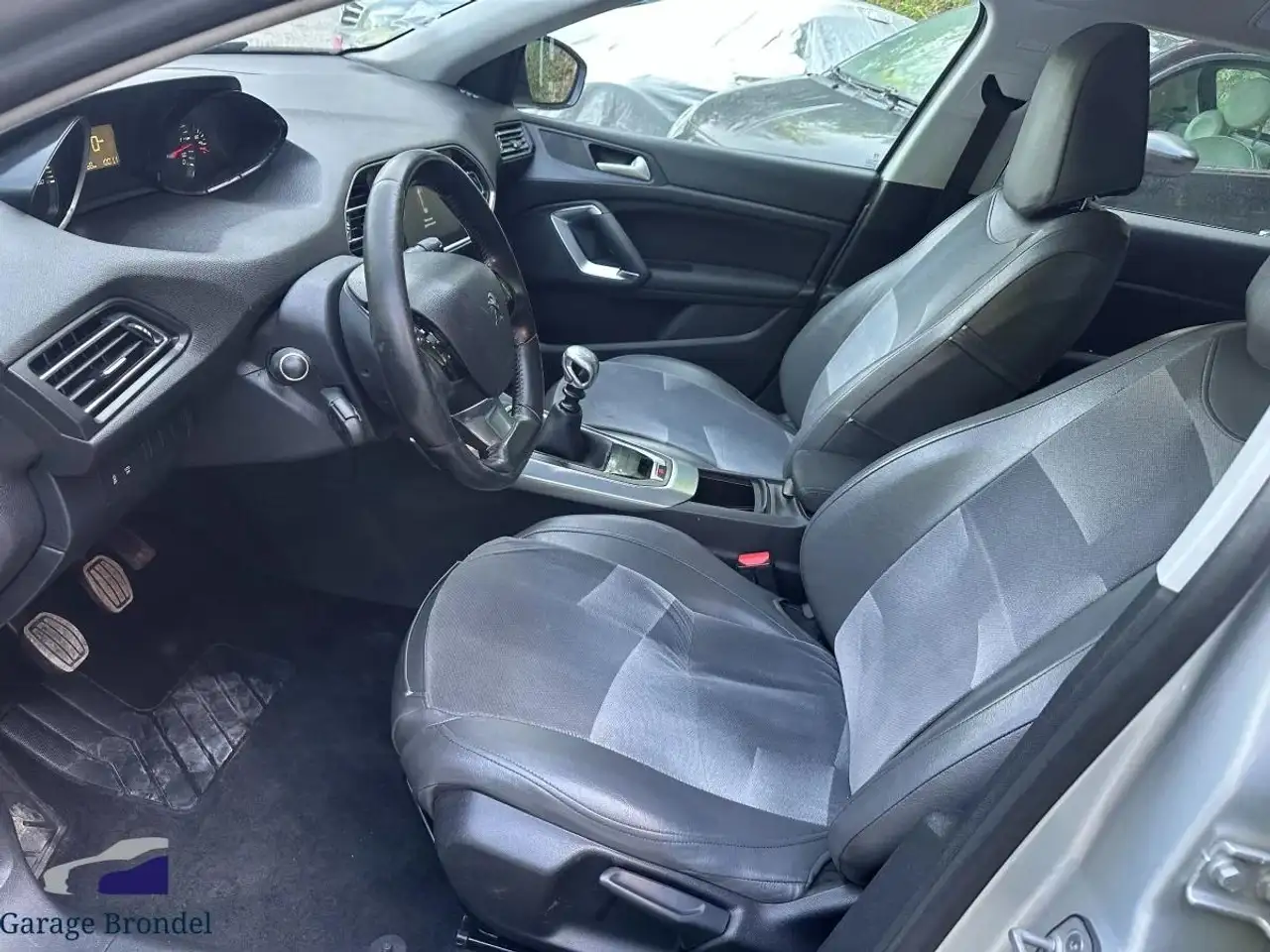 Peugeot 308 308 SW — photo 10