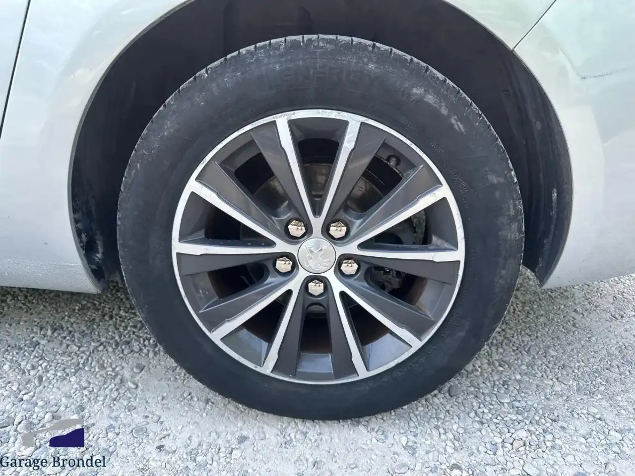Peugeot 308 308 SW — photo 18