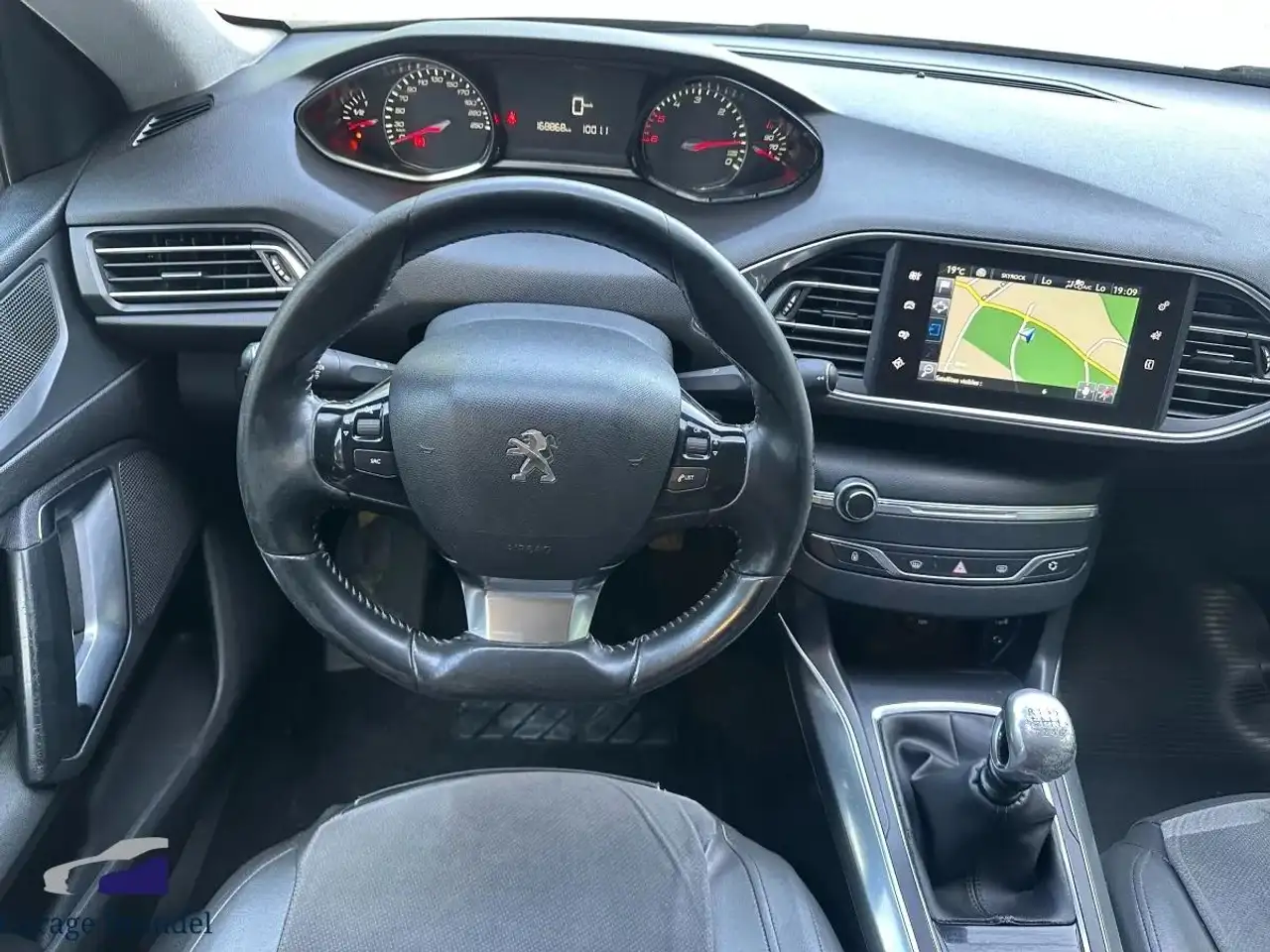 Peugeot 308 308 SW — photo 12