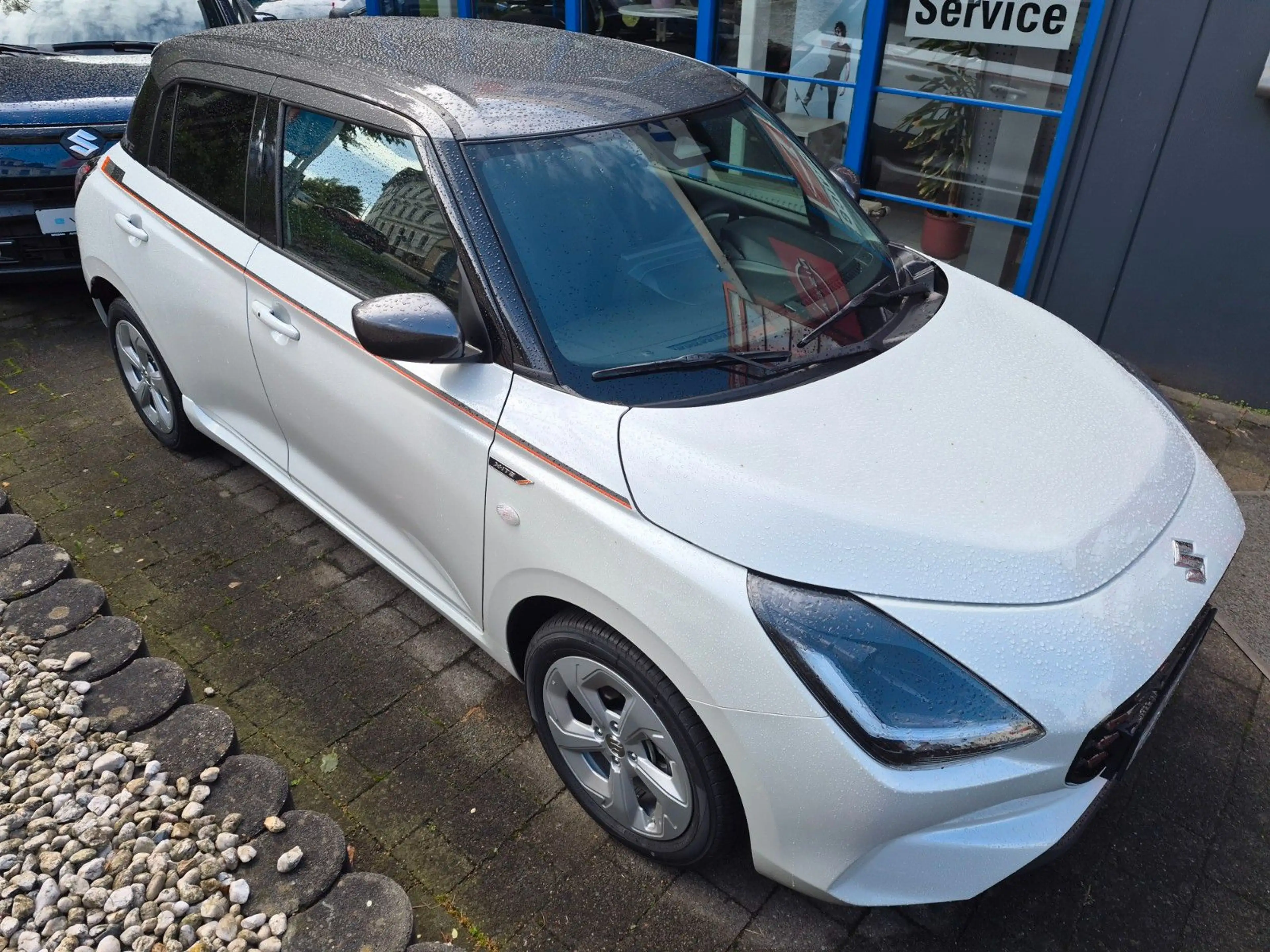Suzuki Swift 1,2 Hybrid X-ite — photo 5