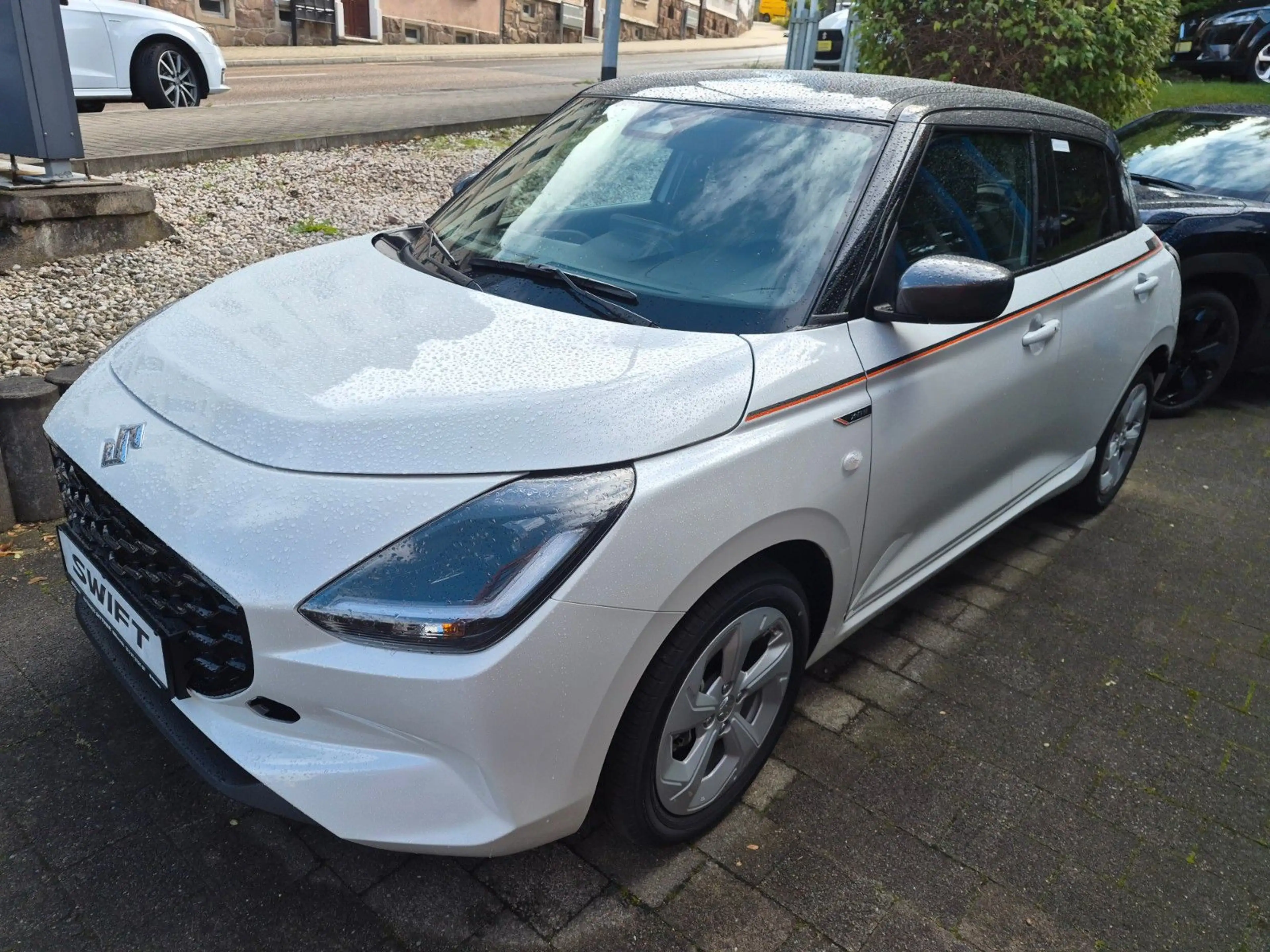 Suzuki Swift 1,2 Hybrid X-ite — photo 3