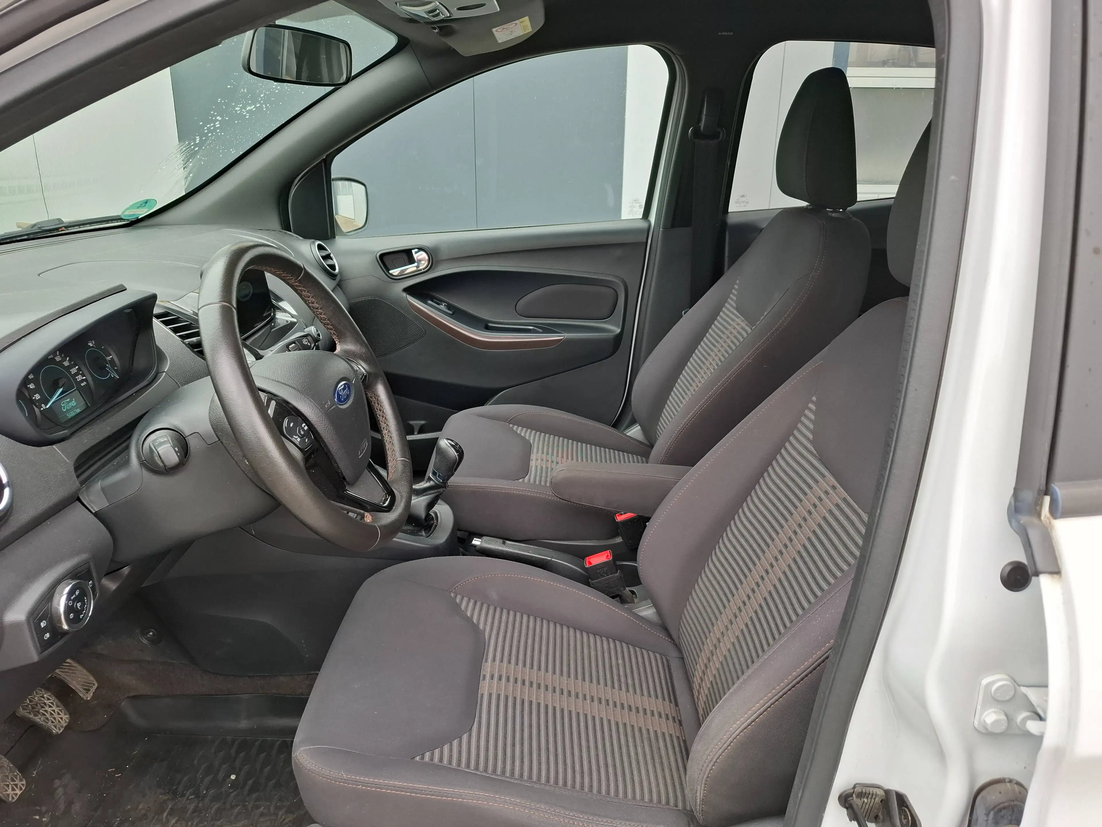 Ford Ka/Ka+ Active 1.Hd./PDC/54 tkm//NR/Klima/54 tkm/86 PS/SHZ — photo 11