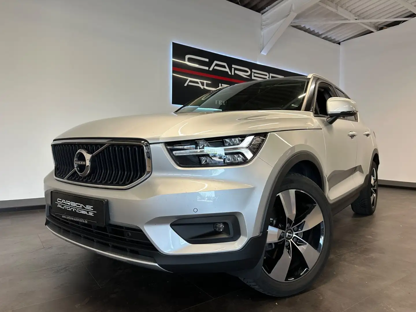 Volvo XC40 Allrad**Navi+Winter+LED** Grau - 1