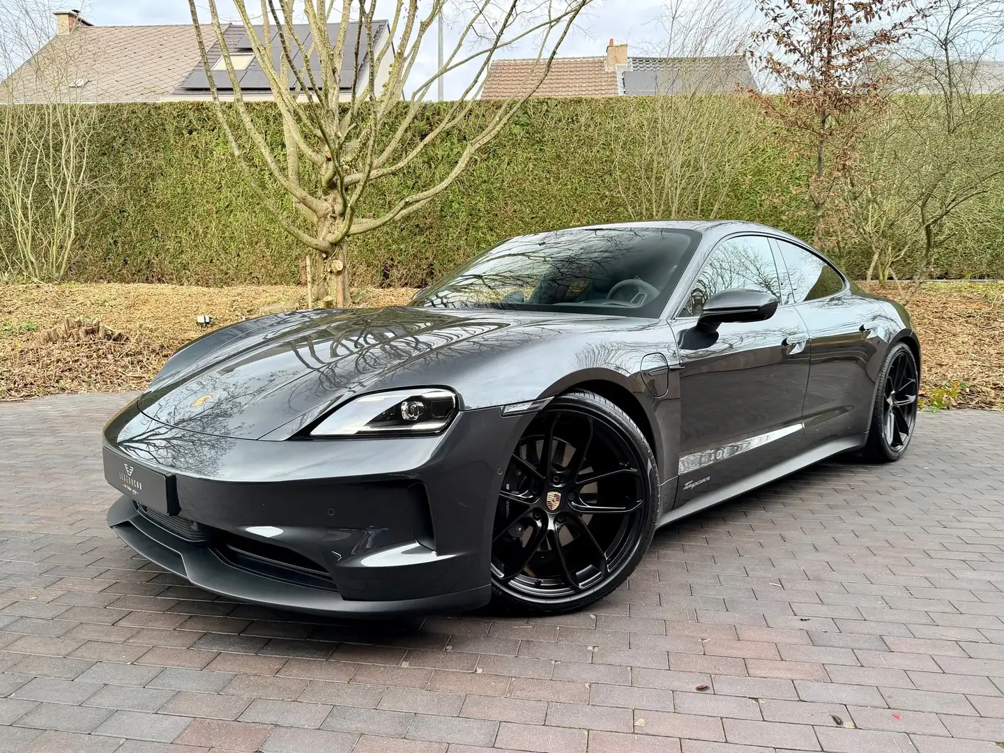 Porsche Taycan Facelift 105 kWh/BOSE/Pano/ACC/Chrono/Surround/Top Gris - 1