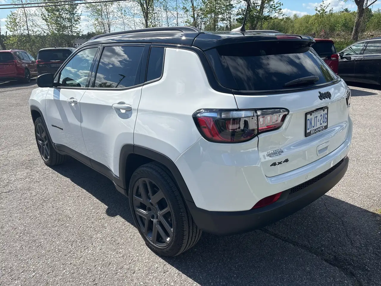 Jeep Compass photo Jeep Compass