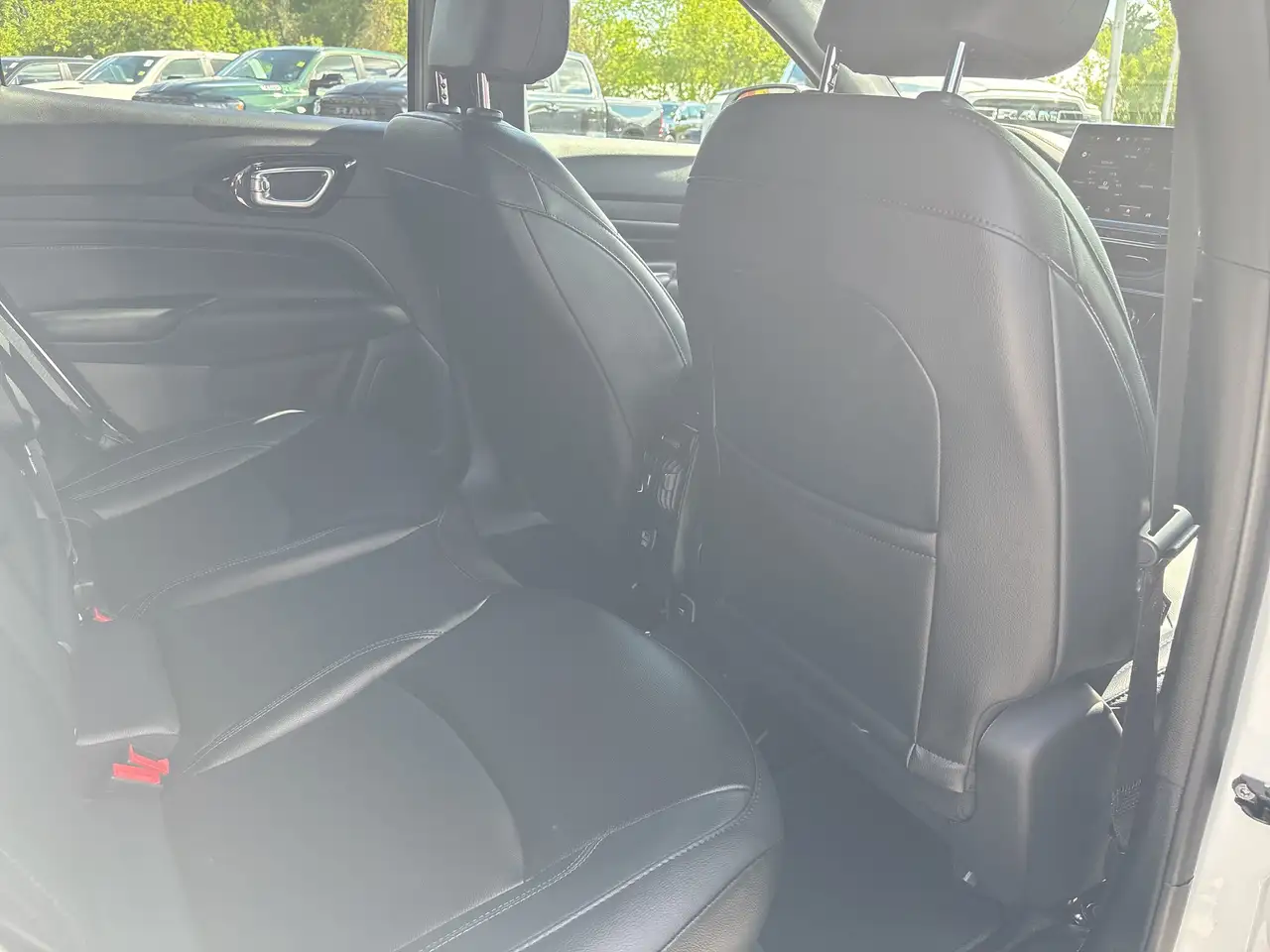 Jeep Compass photo Jeep Compass