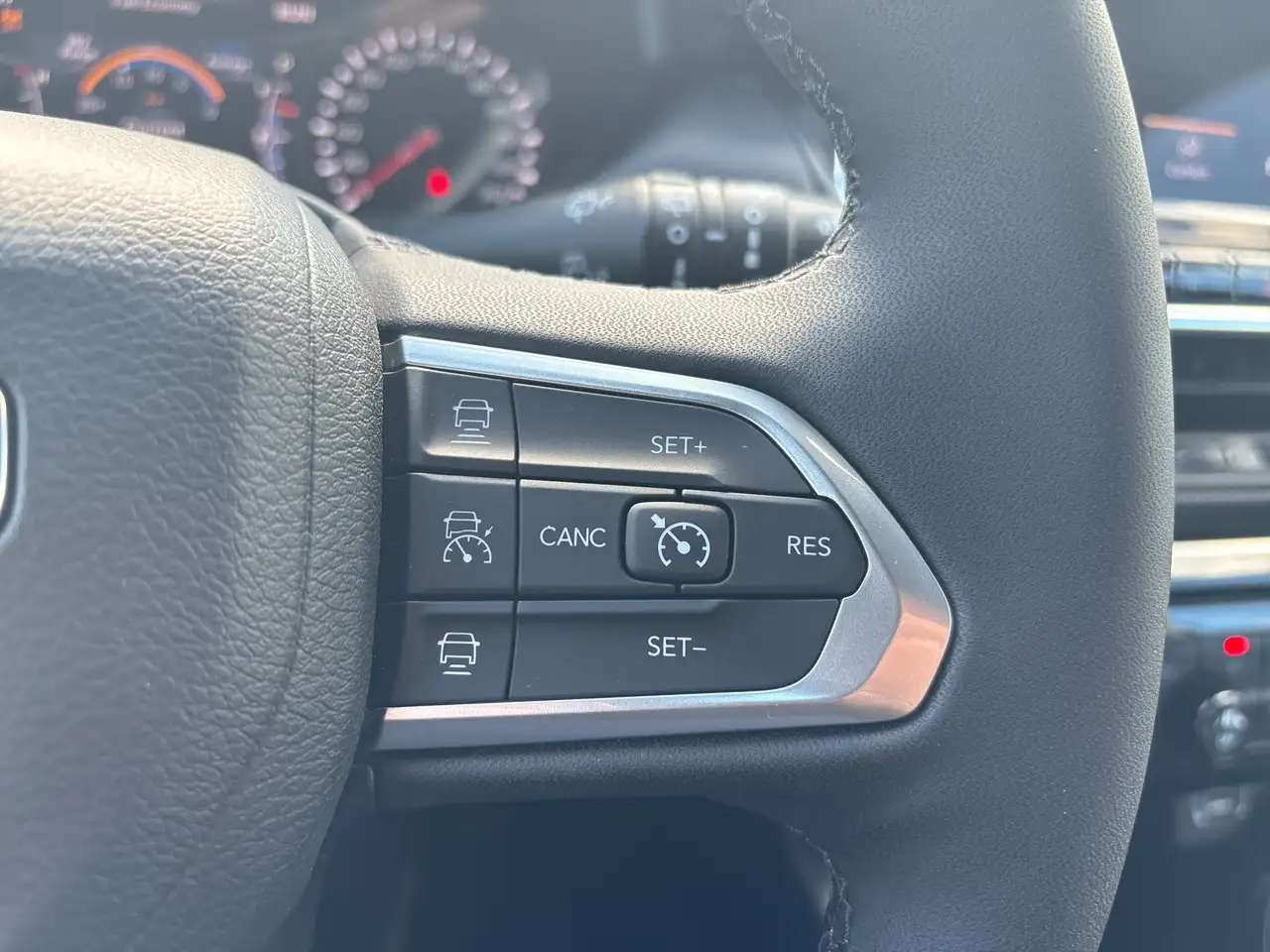 Jeep Compass photo Jeep Compass