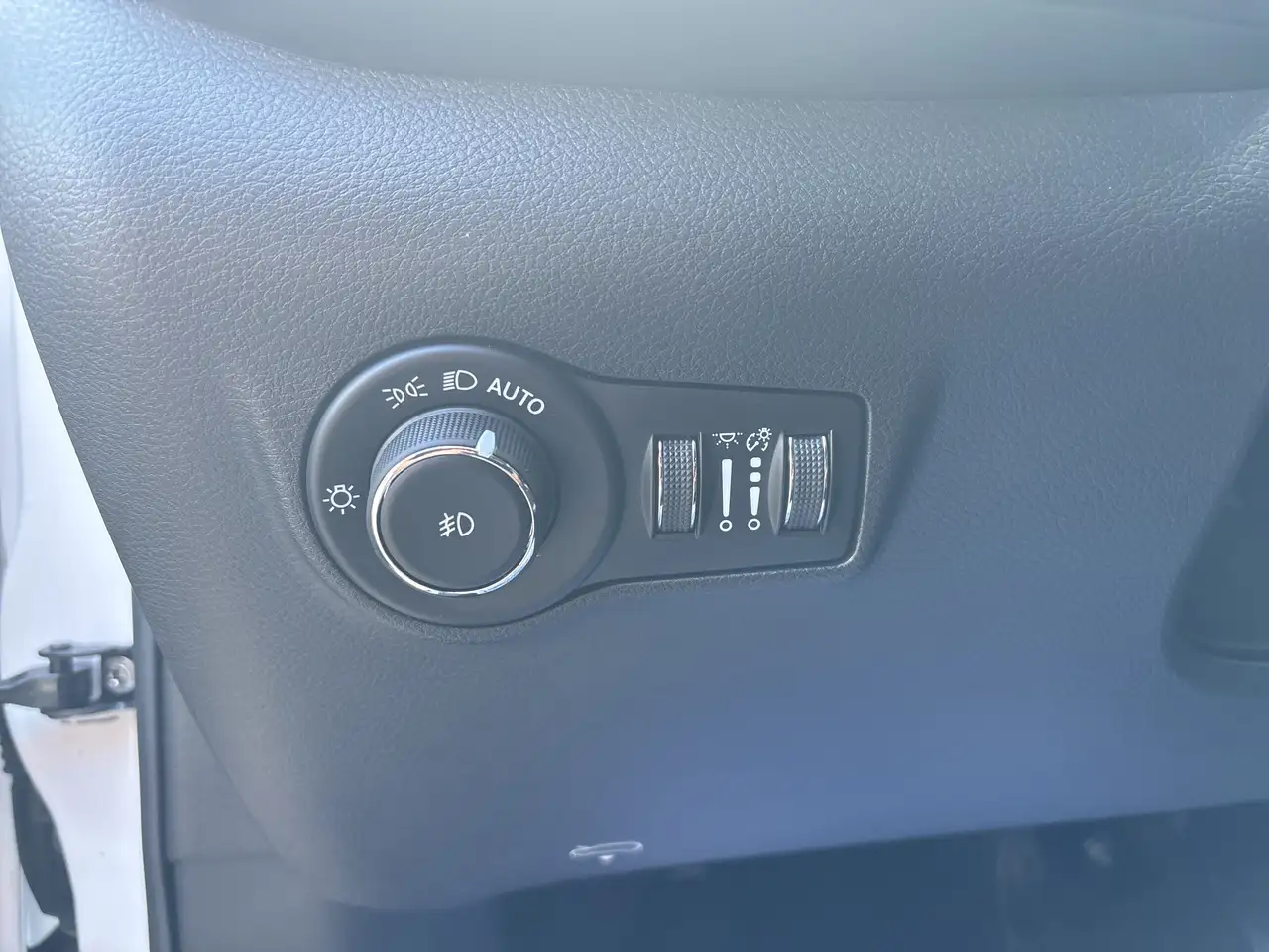 Jeep Compass photo Jeep Compass