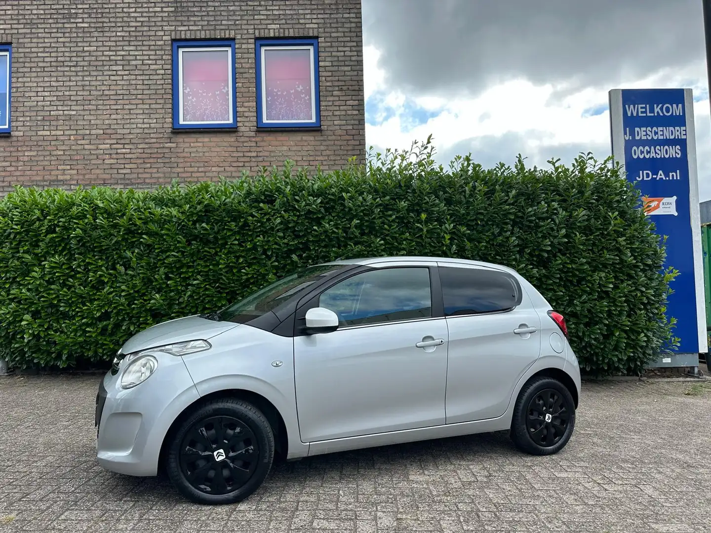 Citroen C1 1.2 PureTech Shine Airco, Stoelverw!!!! ZATERDAG 1 Grigio - 1