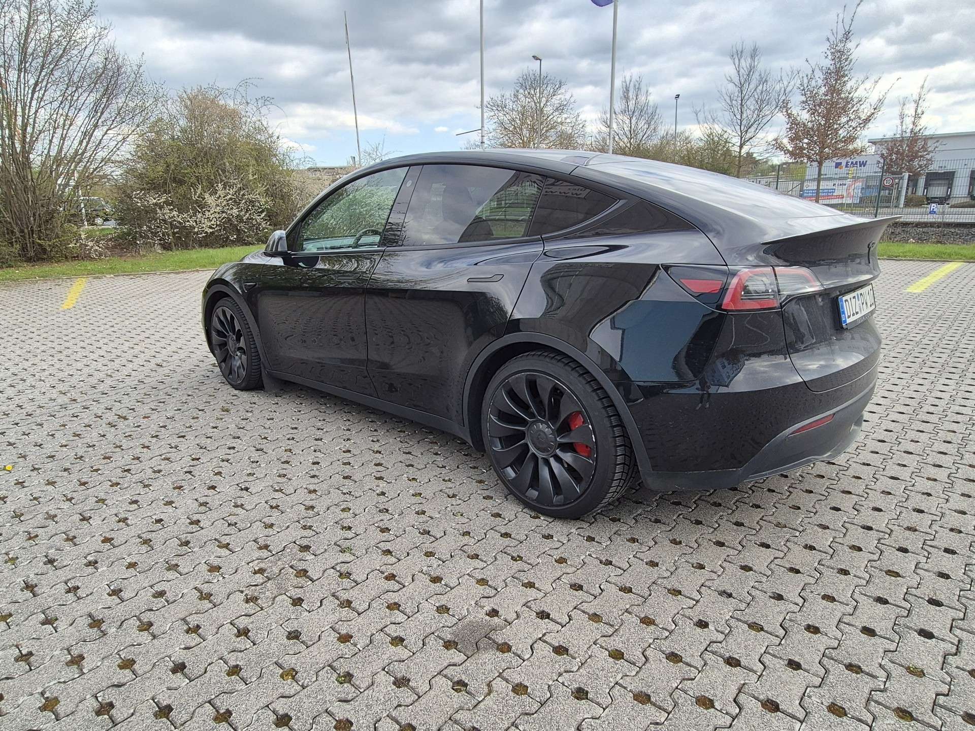 Second hand Tesla Model Y electro