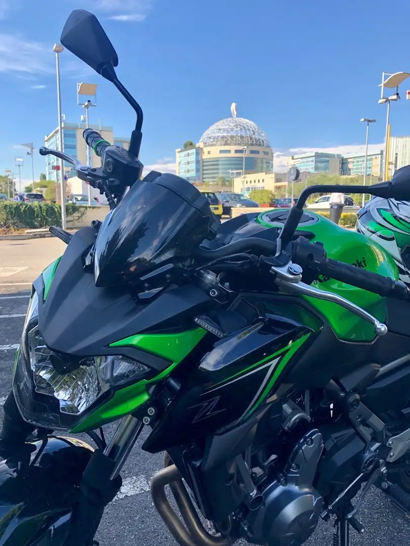 Kawasaki Z 650 Verde - 2