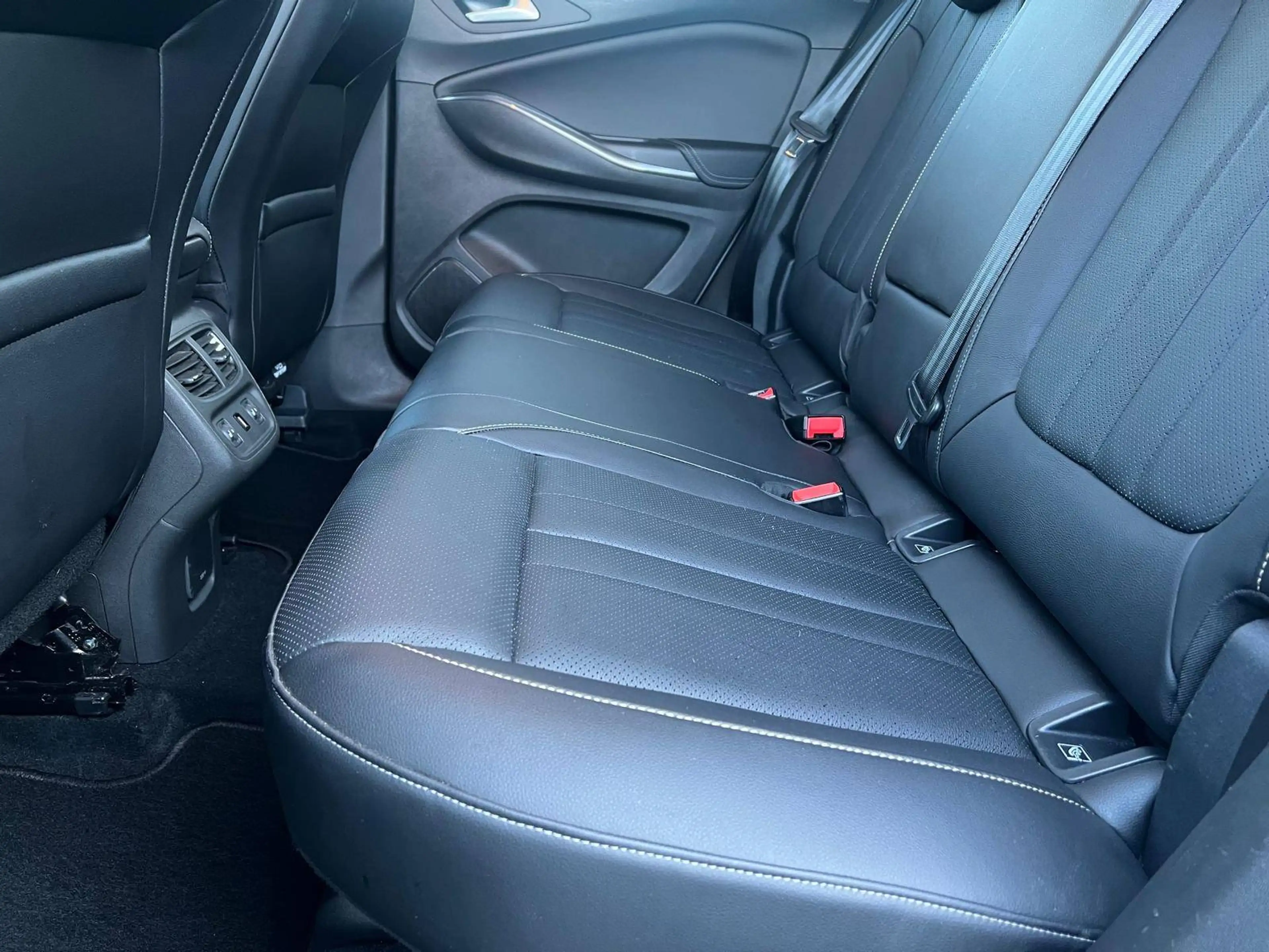 Opel Grandland X 1.2 Turbo Ultimate S Automaat- Navi- 360°Camera- Leder- Led- Full Option! Garantie! — photo 9