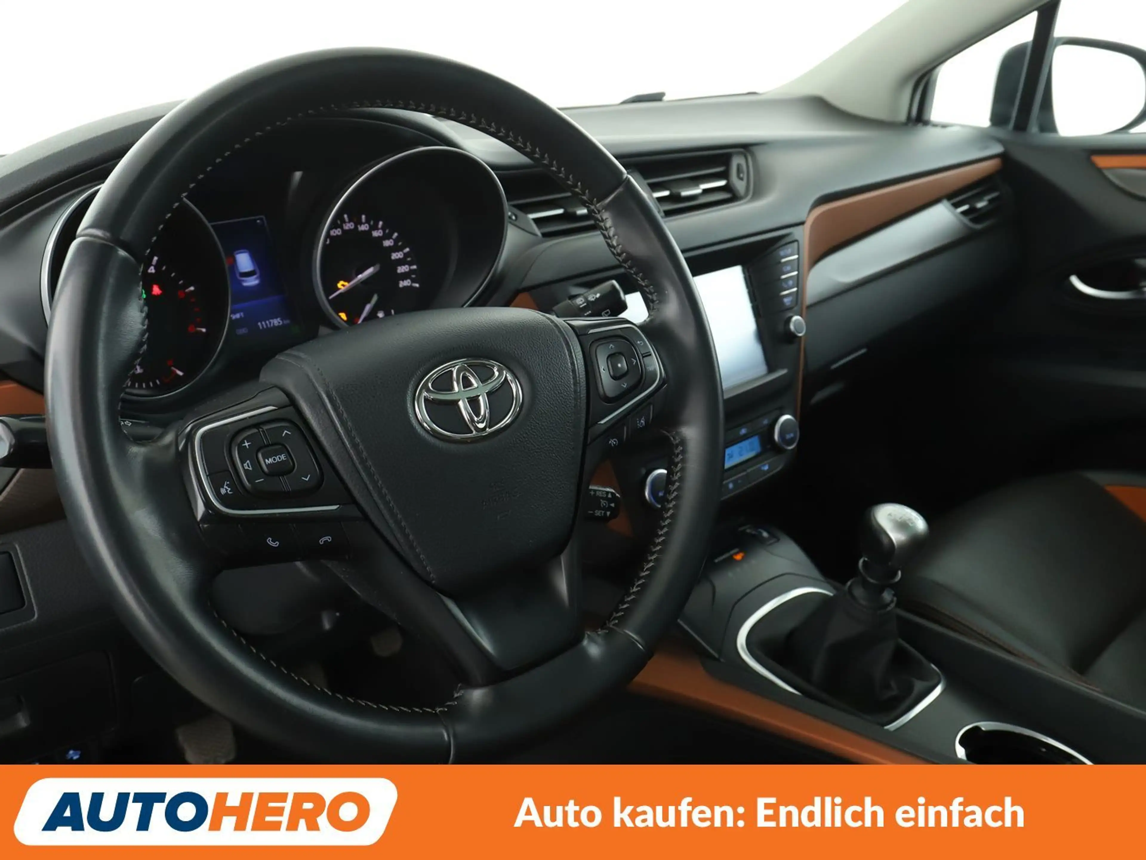 Toyota Avensis 2.0 D-4D Business Edition*NAVI*TEMPO*CAM* — photo 11