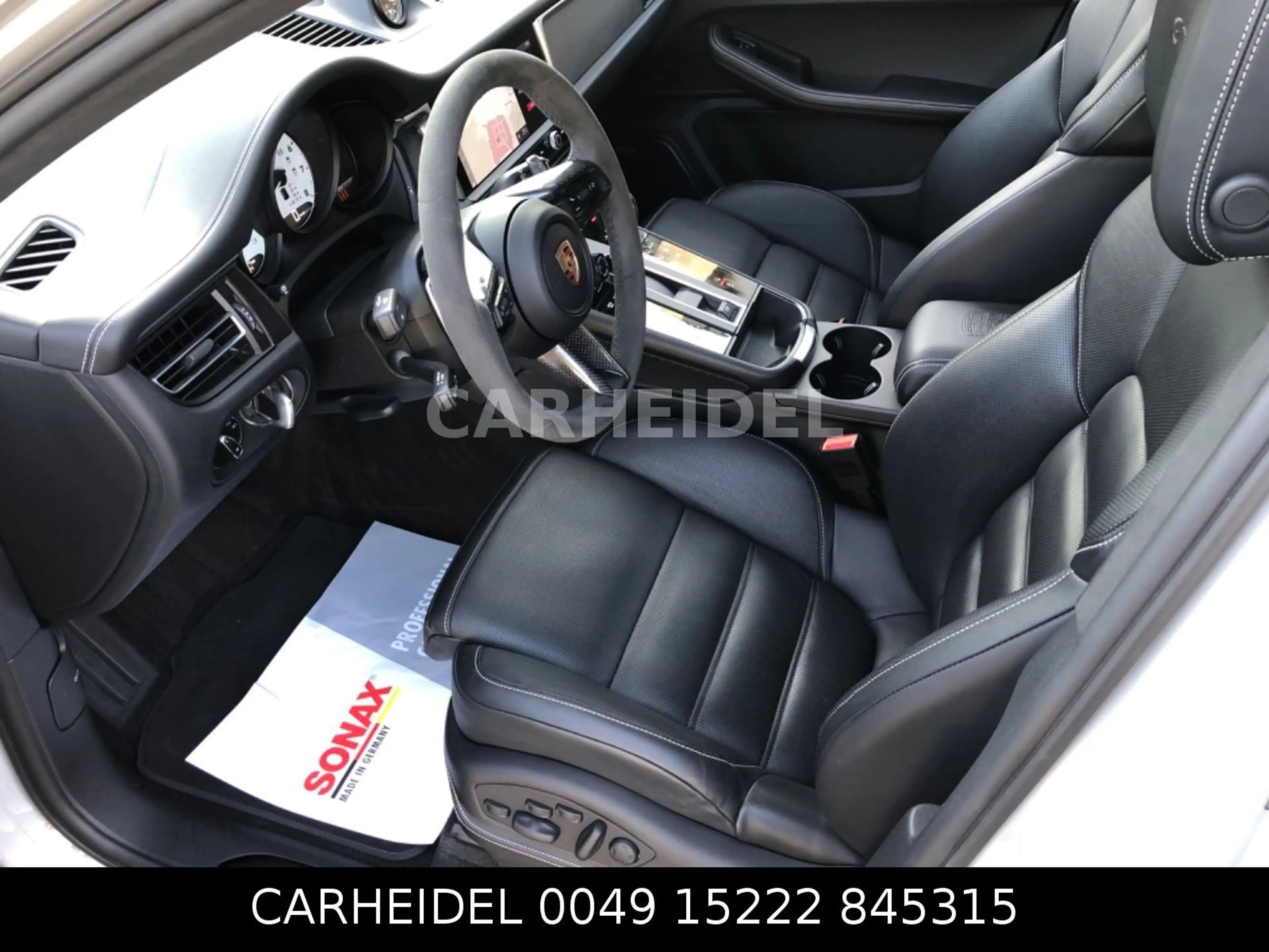 Porsche Macan GTS SPORT KLAPPE LEDER SITZKLIMA BOSE KEY — photo 7