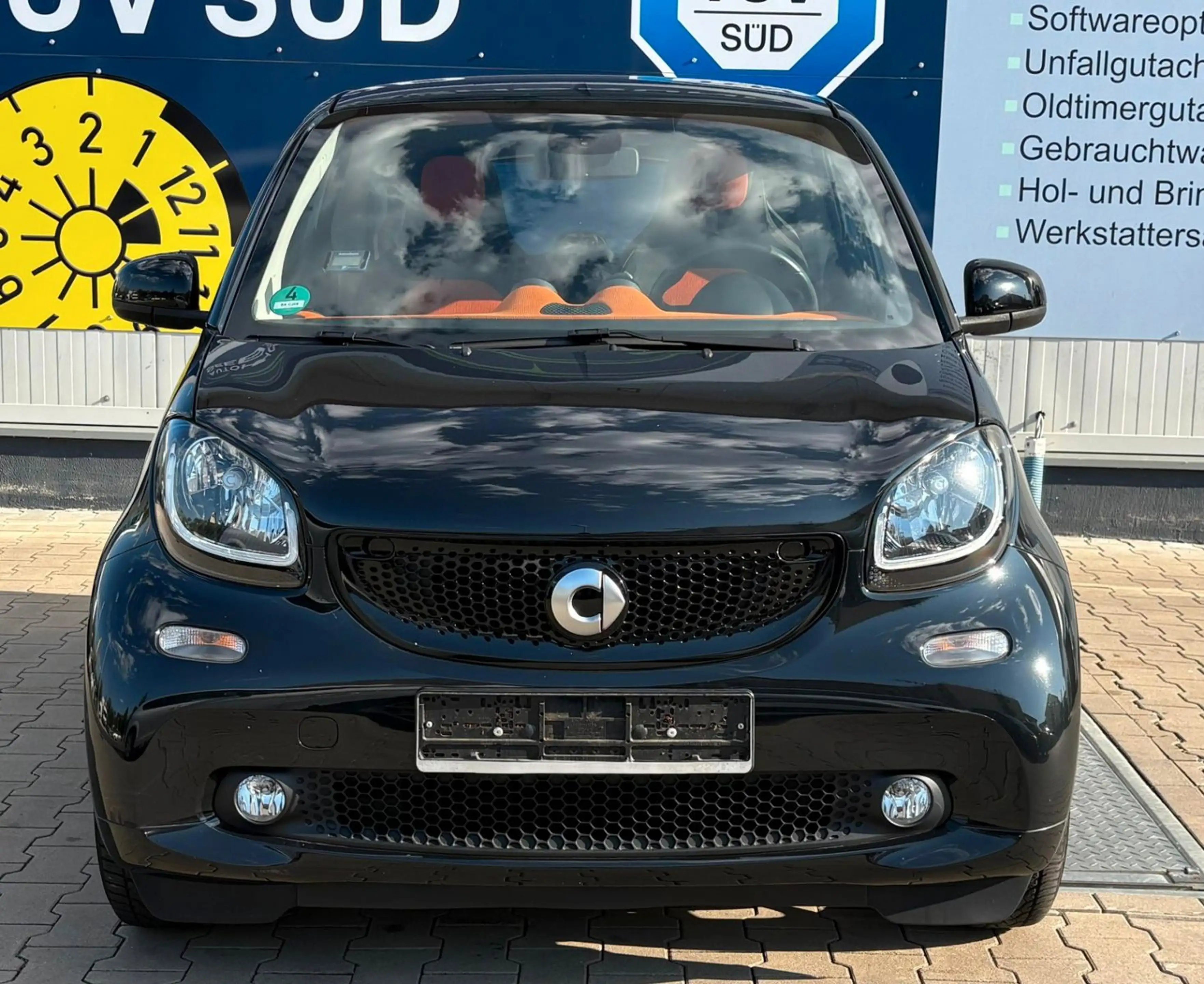 smart forTwo 1.0 Coupe Tempo Pano-Dach Sitzhzg — photo 3