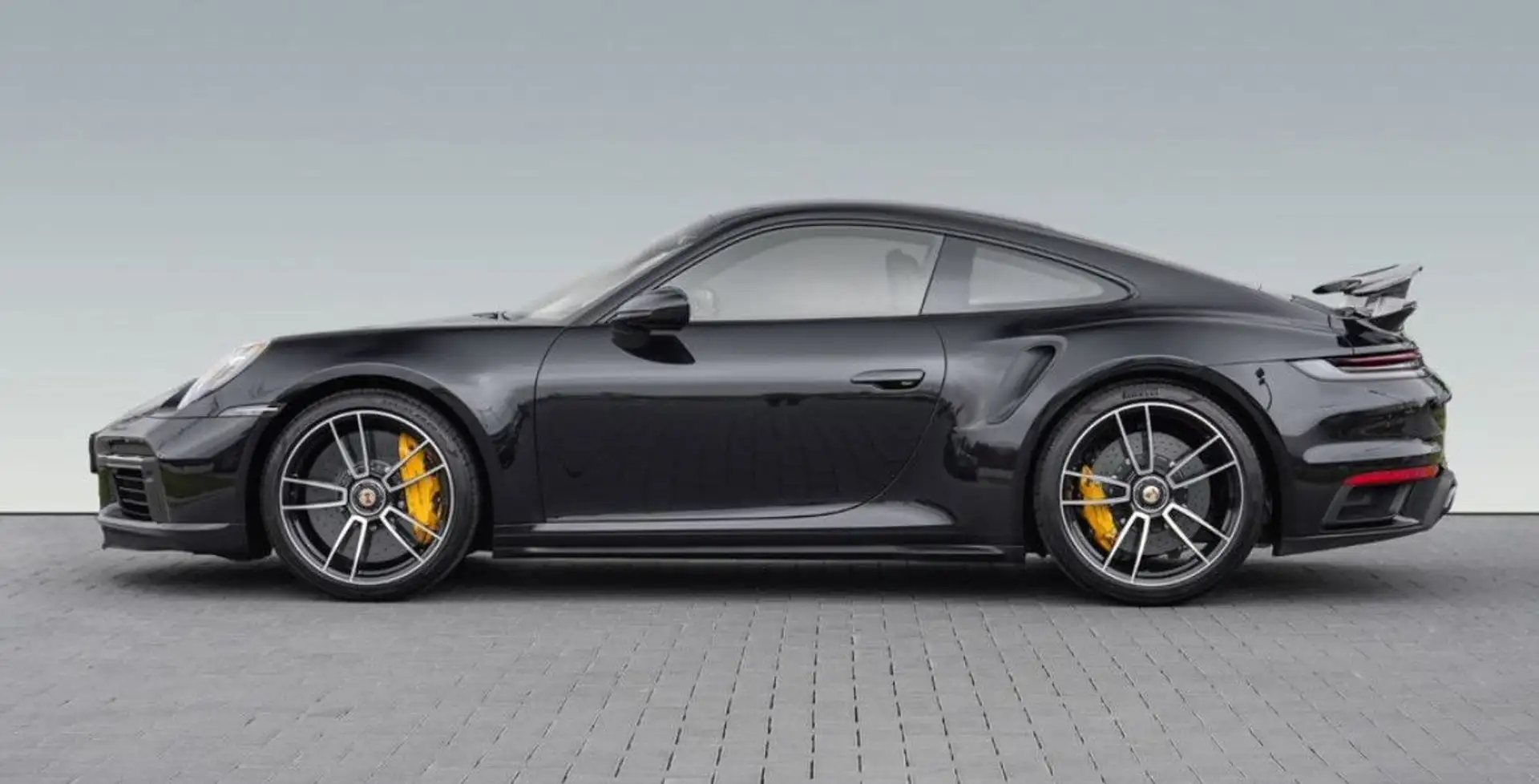 Porsche 992 992 Turbo S lift - 2
