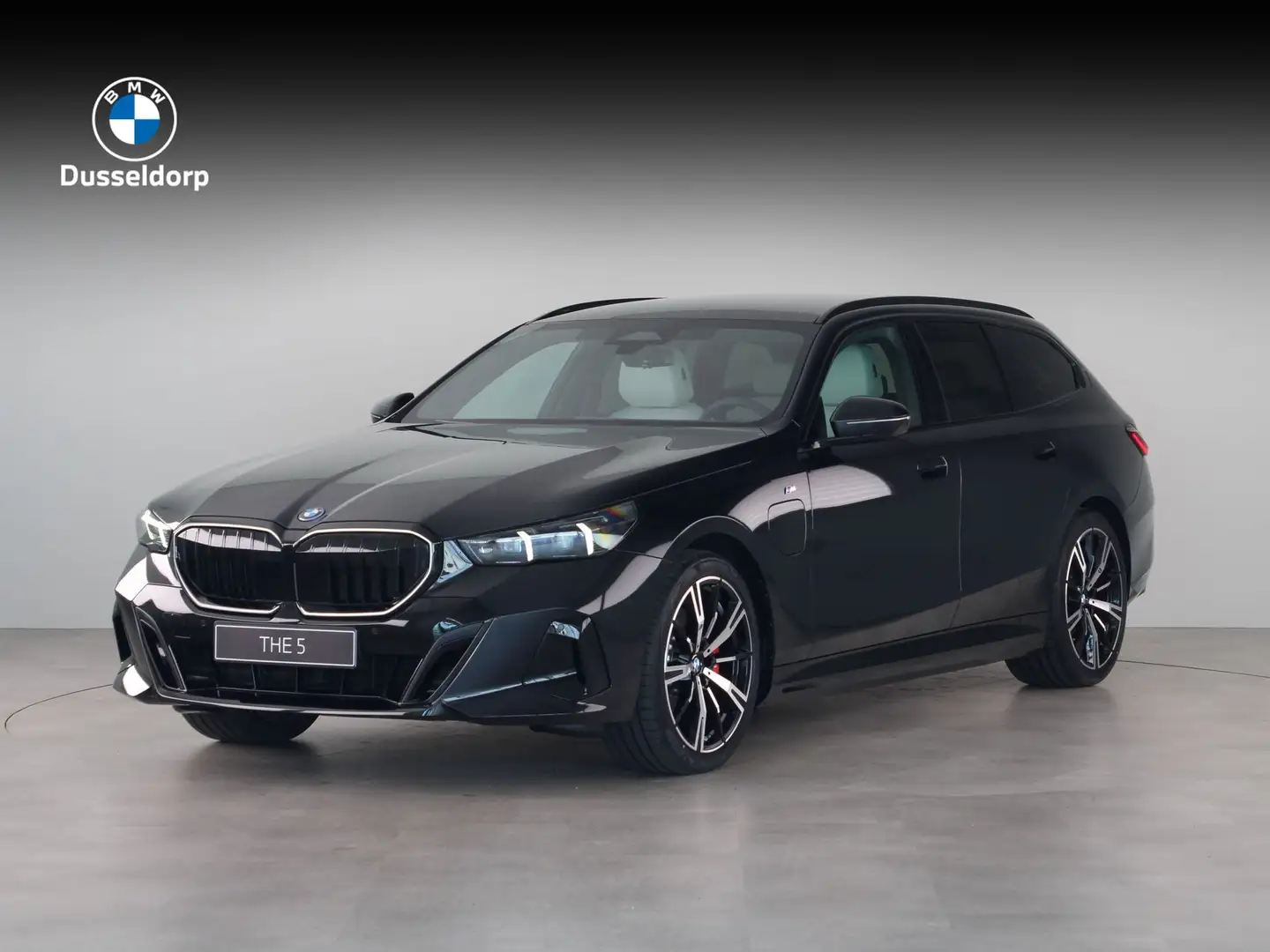 BMW 530 5 Serie Touring 530e M Sport Edition Schwarz - 1