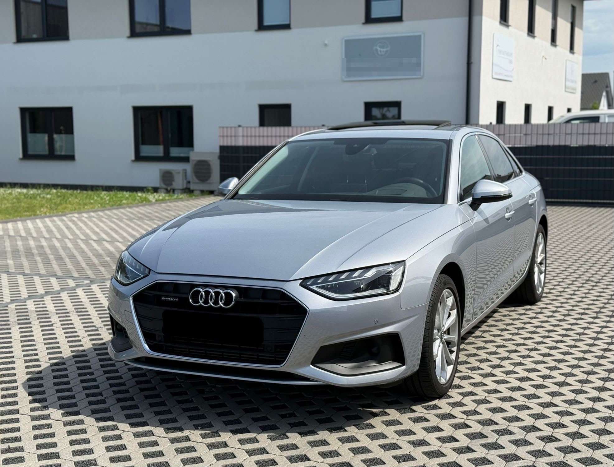Second hand Audi A4 3.0