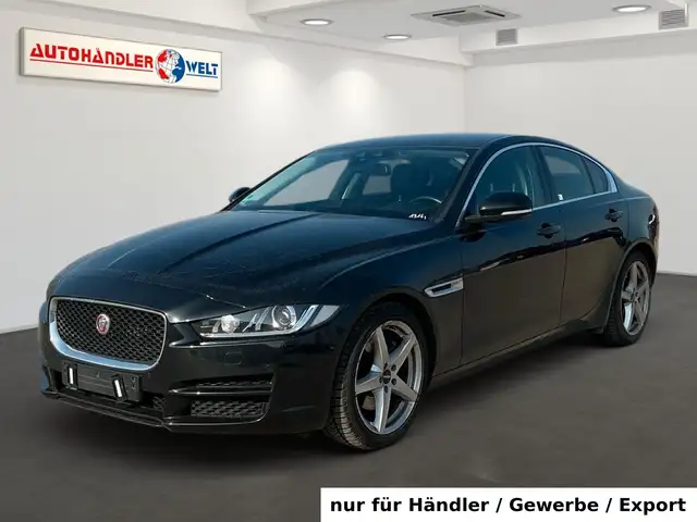Jaguar XE 2.0 Prestige