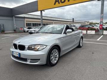 118d 2.0 143CV Cabrio Attiva