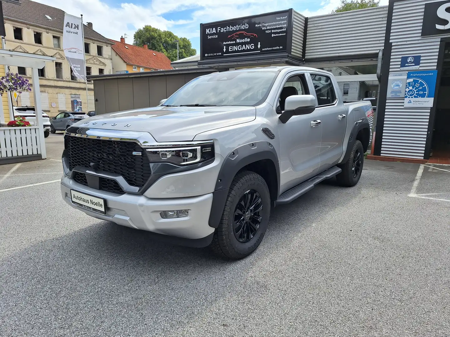Foton Tunland V9 2.0L 4x4, Automatik, 48V Hybridsystem Srebrny - 1