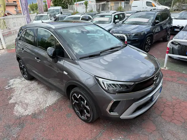 Opel Crossland view 2