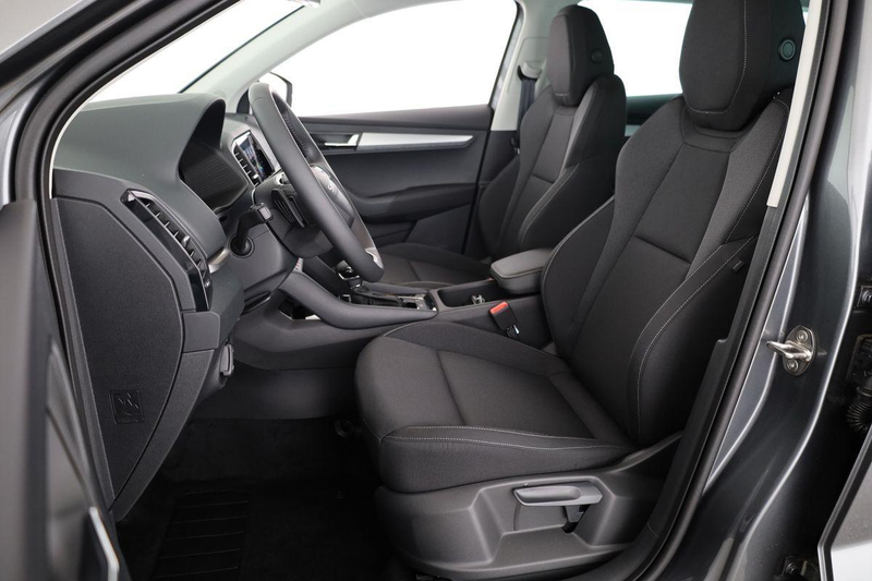 Skoda Karoq Selection 4x4 2.0 TDI DSG Selection, AHK, LED, ... — photo 10