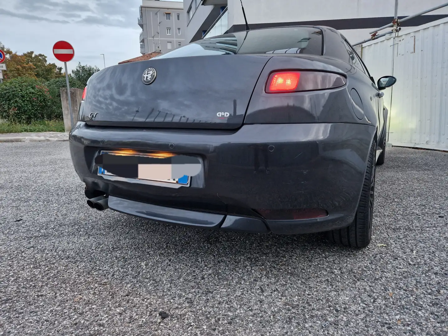 Alfa Romeo GT GT 1.9 jtd mjt Distinctive Szary - 1
