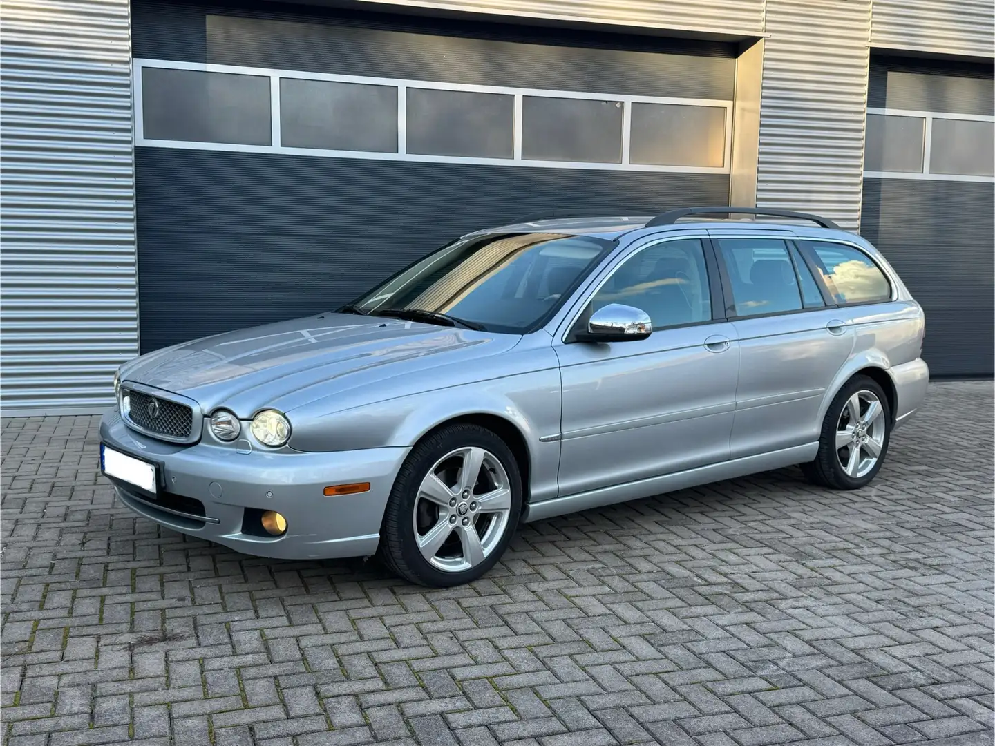 Jaguar X-Type Estate 2.2 Diesel Executive - 1