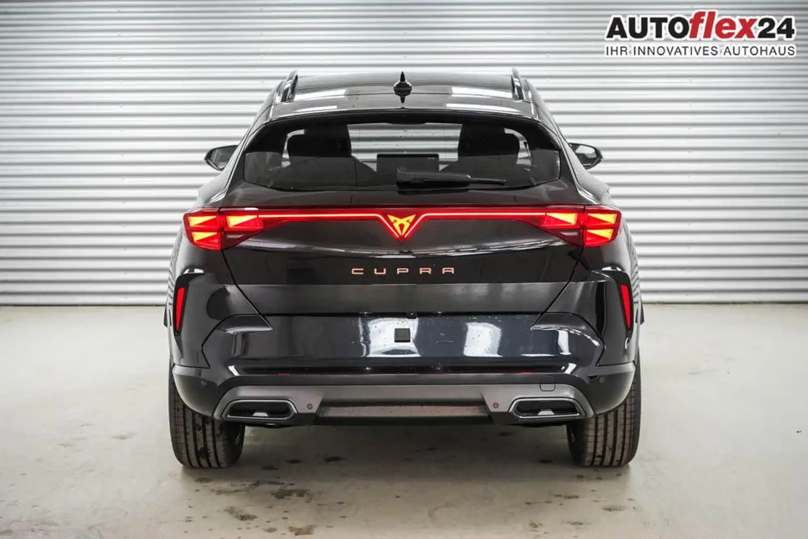CUPRA Formentor 1,5 eTSI DSG - LAGER 110 kW (150 PS), Automatik Schwarz - 2