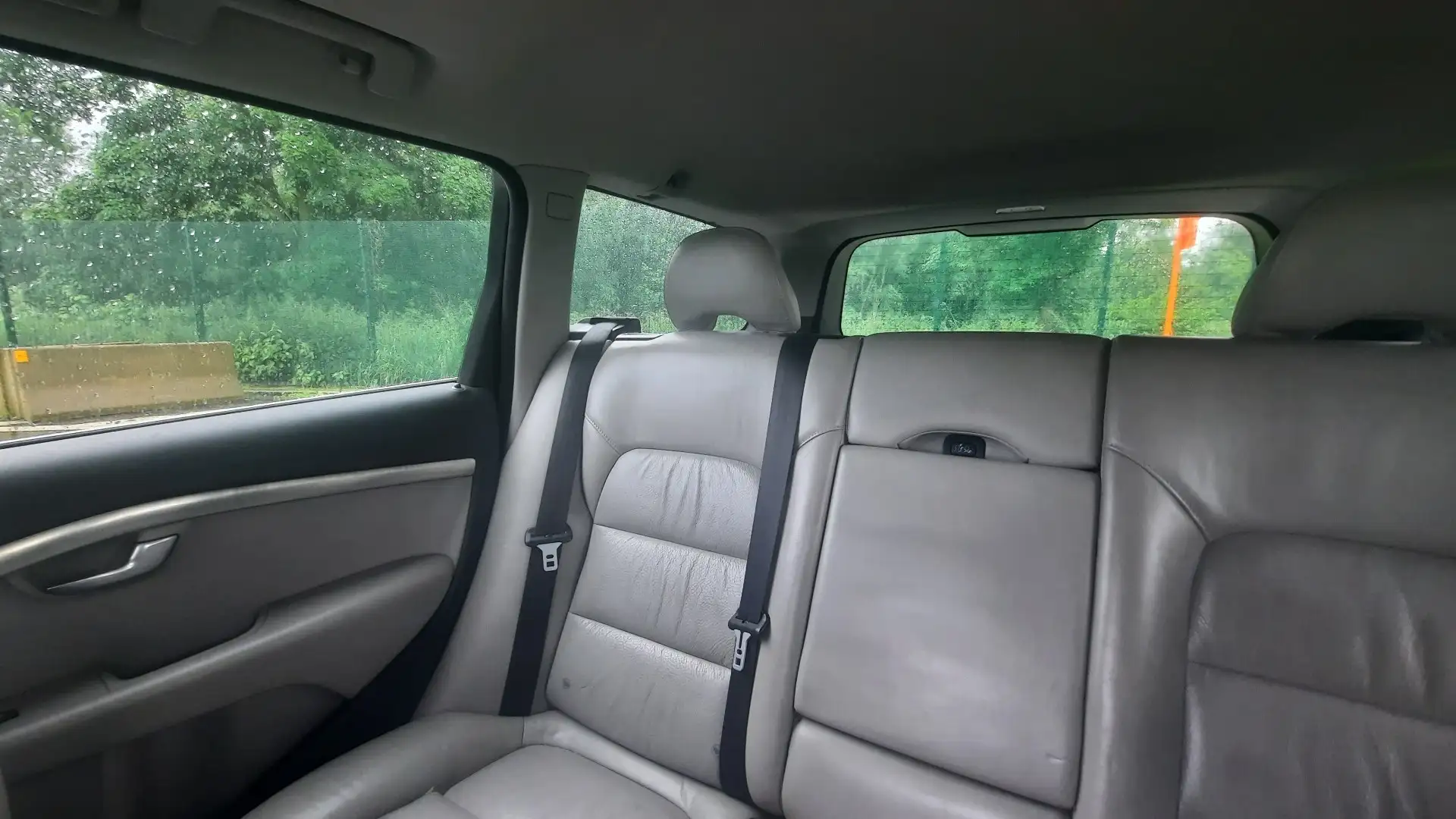 Volvo V70 2.0D Summum - 2