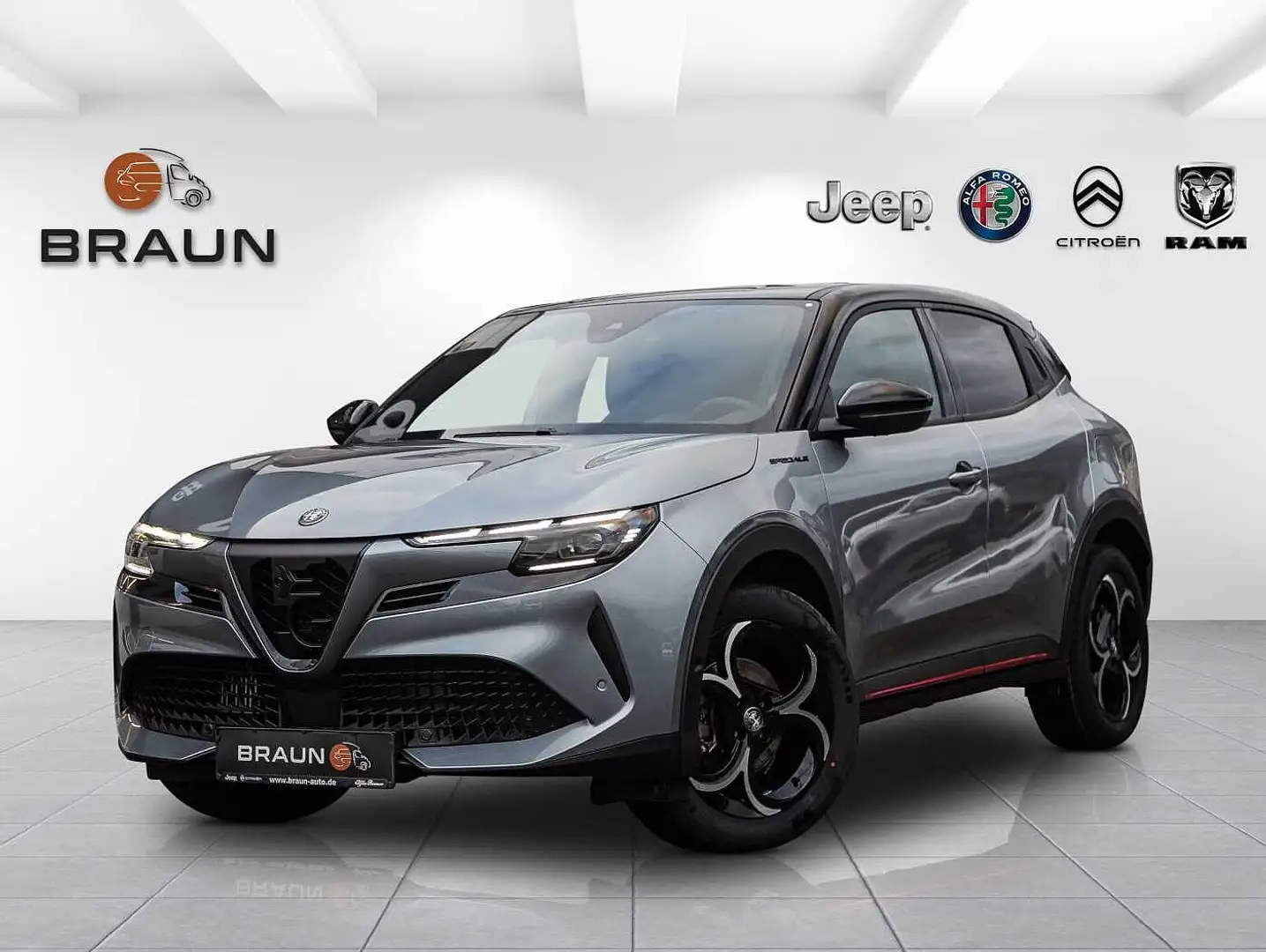 Alfa Romeo Junior Ibrida Speciale Šedá - 1