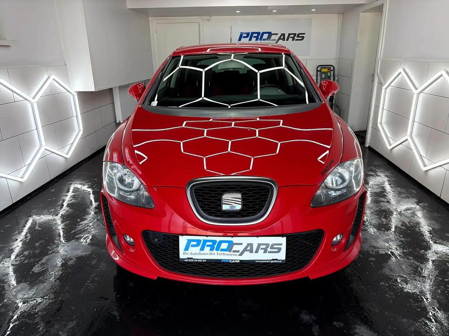 SEAT Leon Leon GT 1,2 TSI Erstbesitz Rot - 2