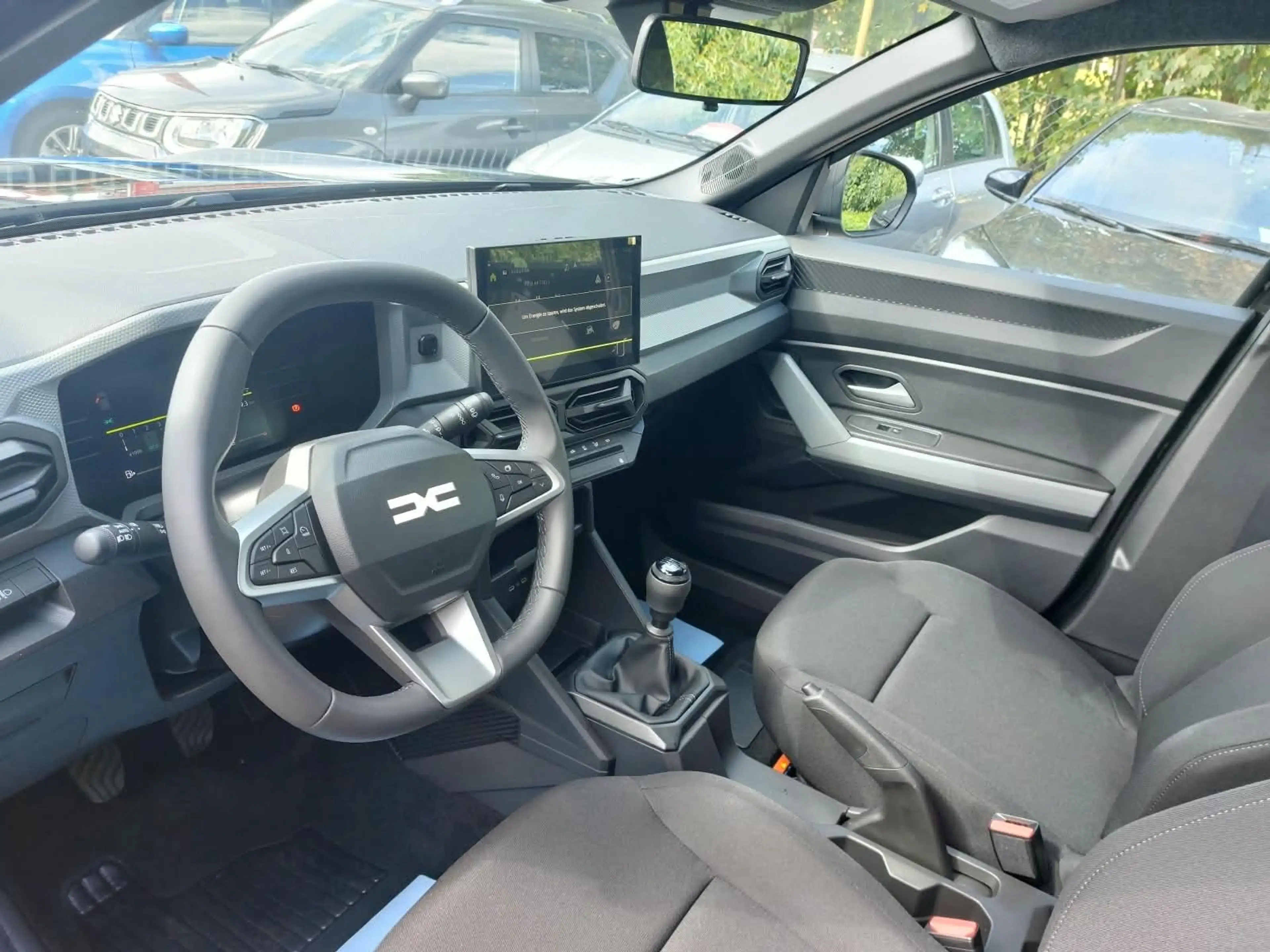 Dacia Bigster TCe 140 Essential — photo 6