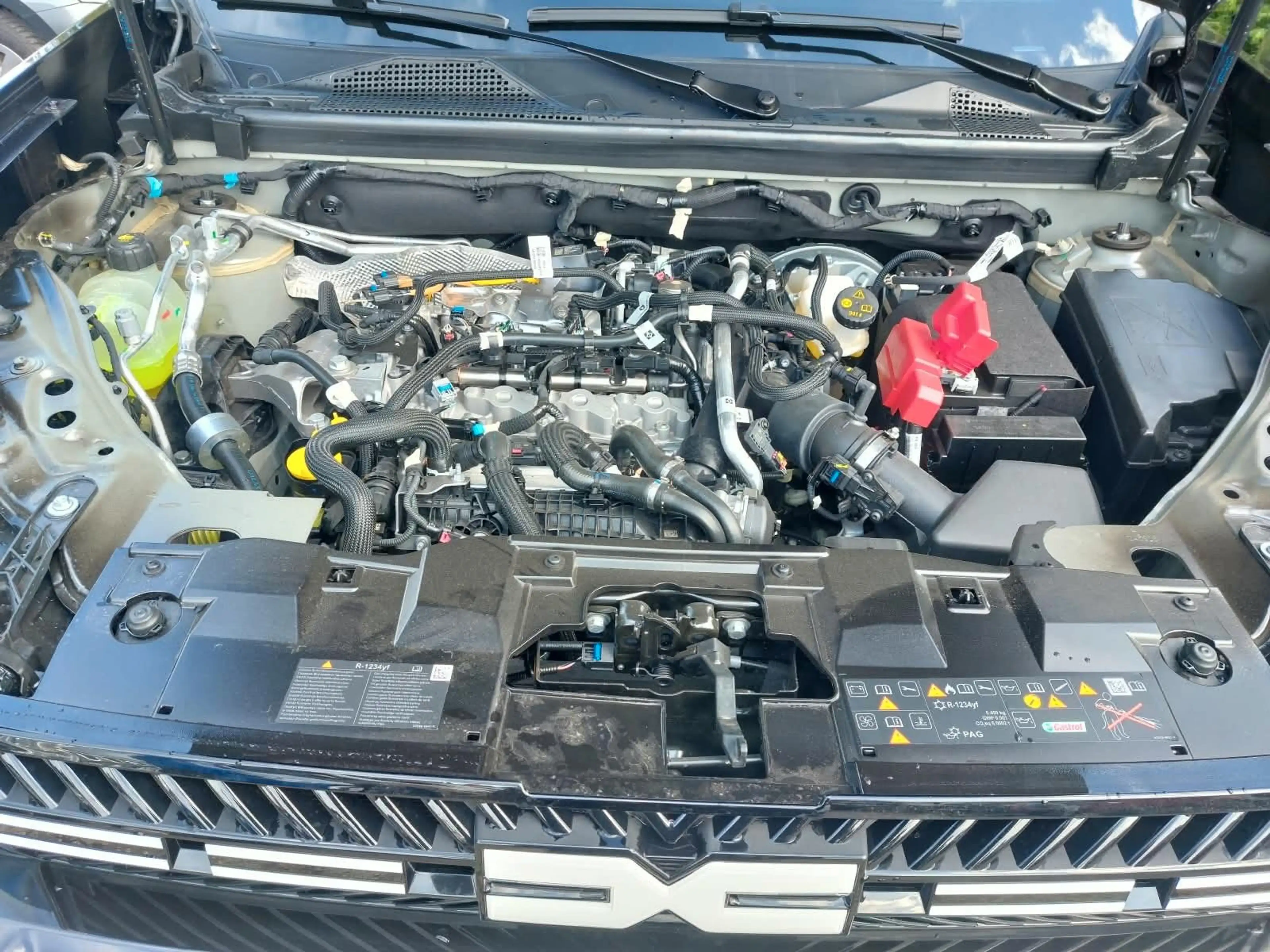 Dacia Bigster TCe 140 Essential — photo 11