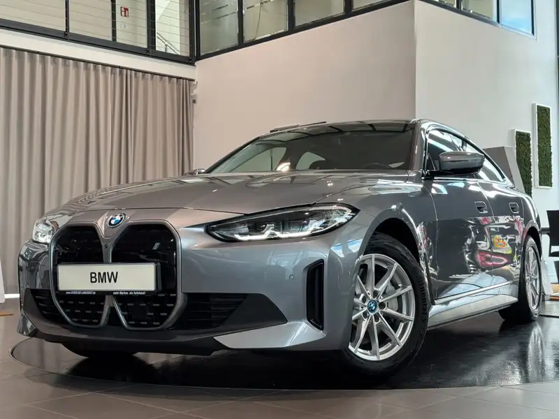 BMW I4
