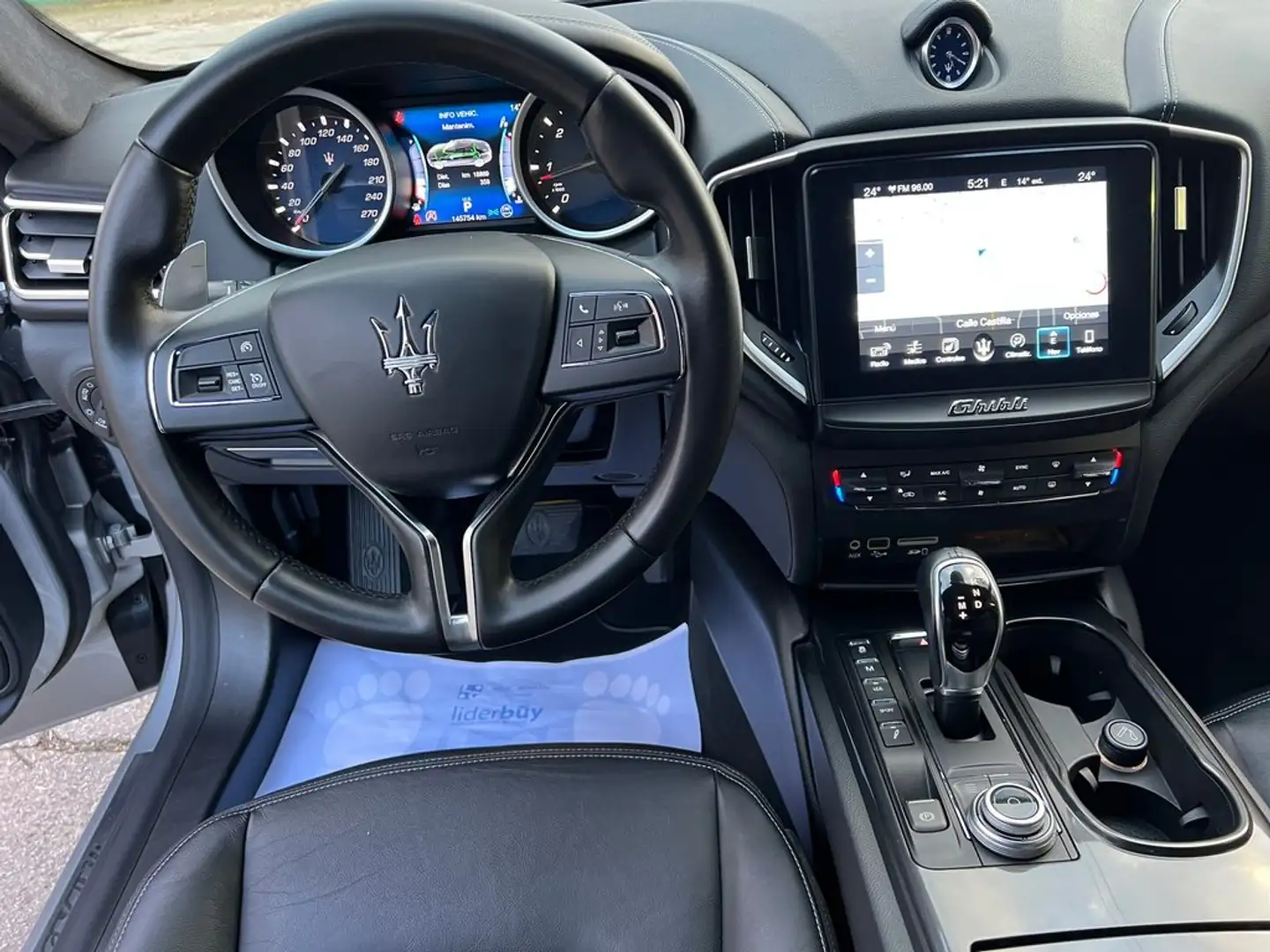 Maserati Ghibli 3.0 V6 DS RWD Gris - 1