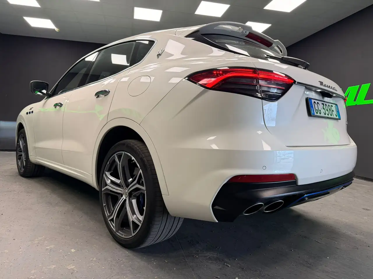 Maserati Levante 2021 — фото 10