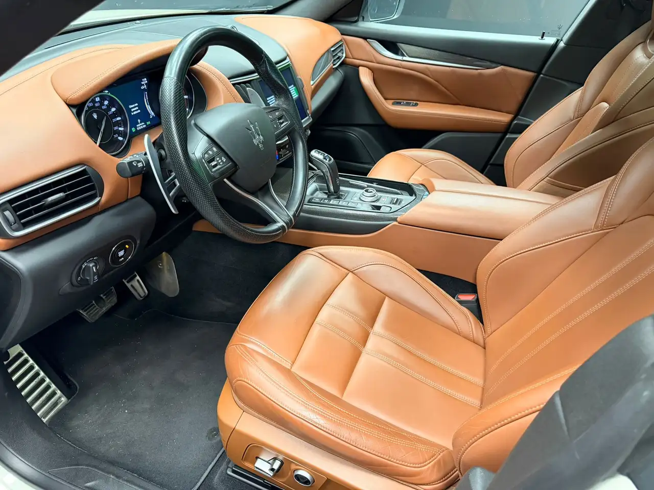 Maserati Levante 2021 — фото 11
