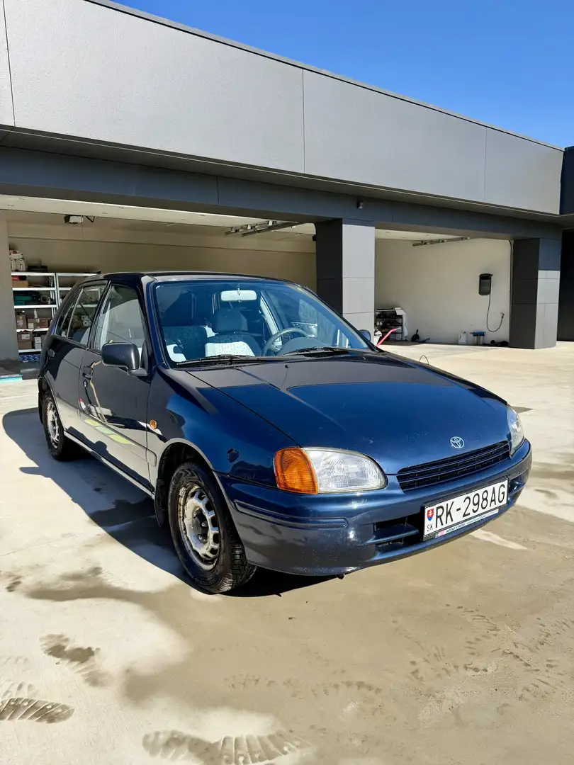 Toyota Starlet - 2