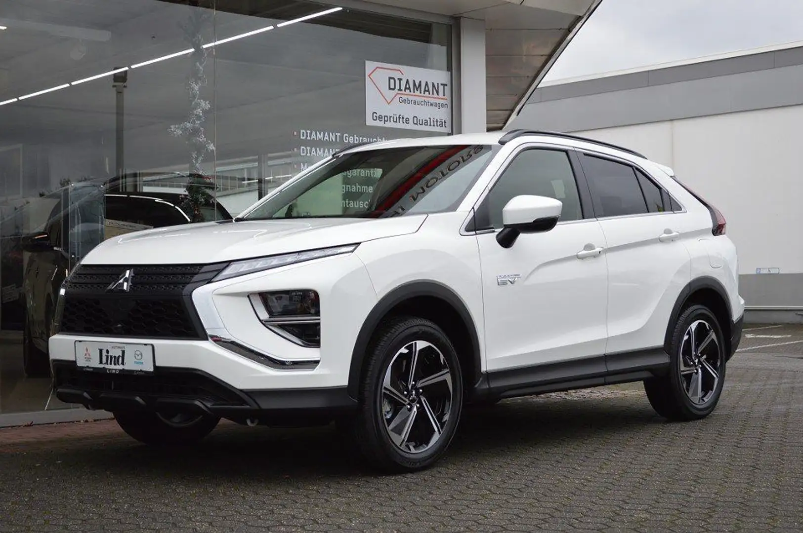 Mitsubishi Eclipse Cross PHEV Mitsubishi Eclipse Cross Plug Blanco - 1