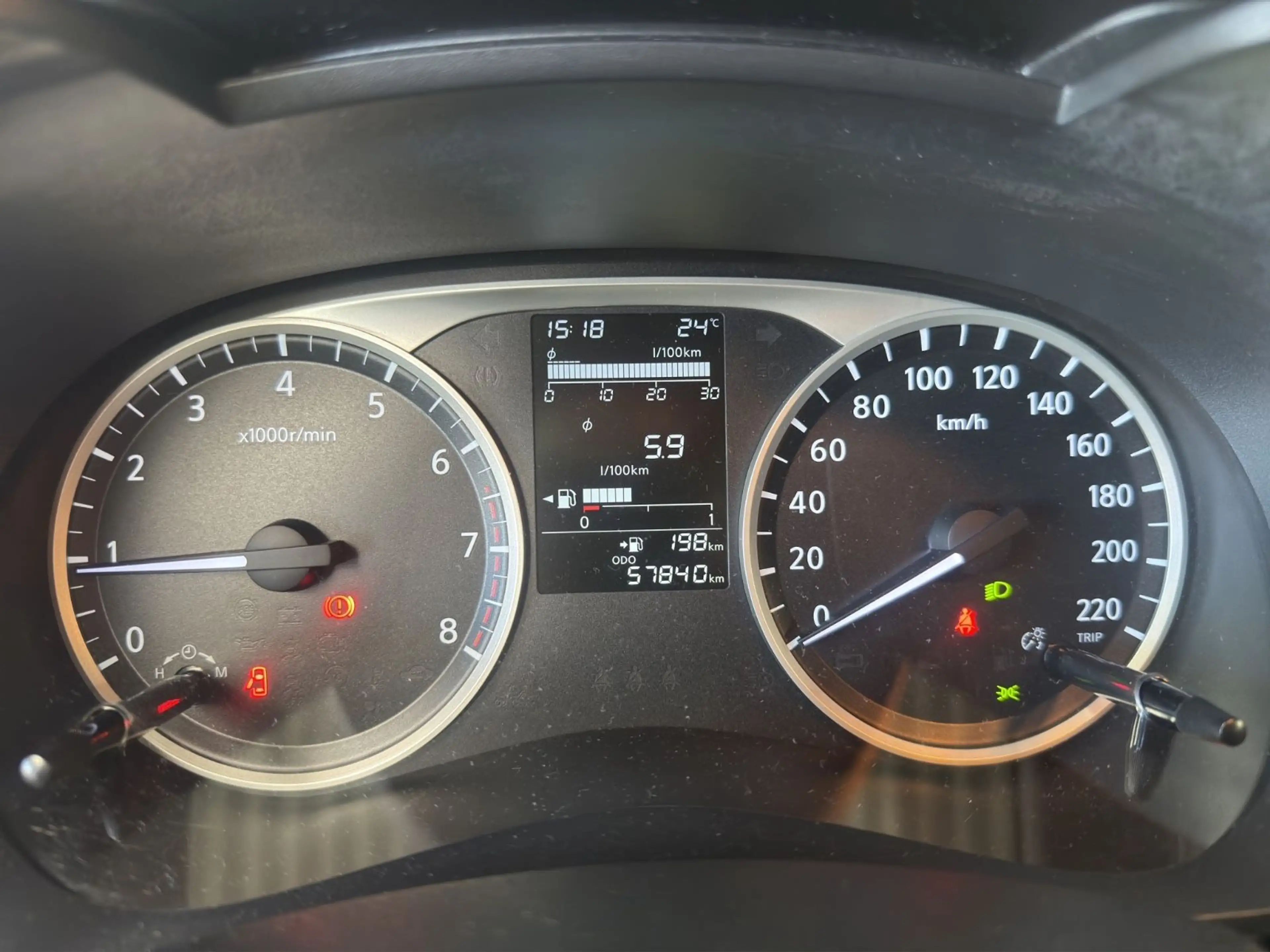 Nissan Micra Visia Plus 1.0*SCHECKHEFT*2. HAND*TEMPOMAT — photo 15