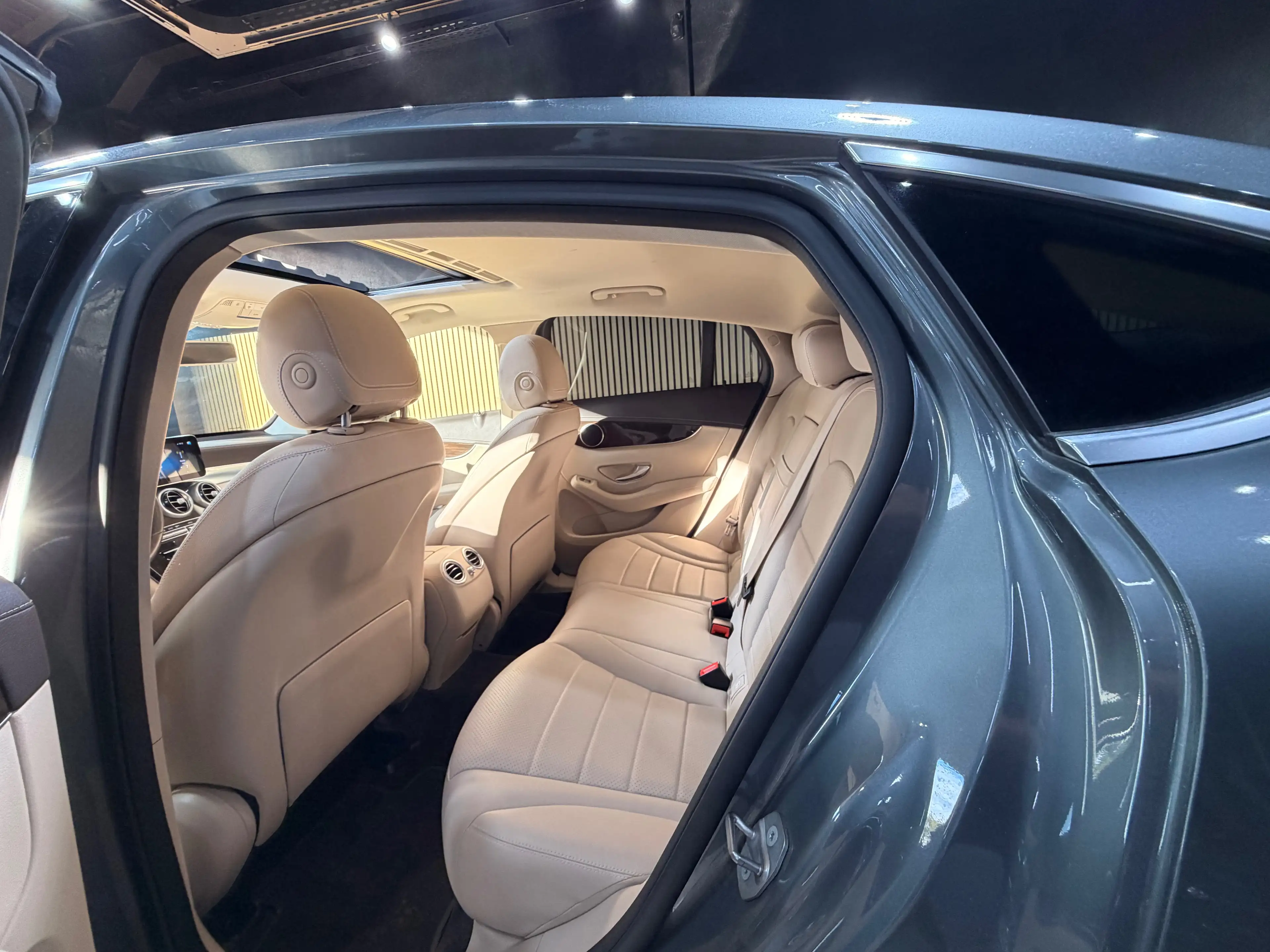 Mercedes-Benz GLC 200 4-Matic * COUPE * LOOK PACK AMG * GAR 12 MOIS * — photo 12