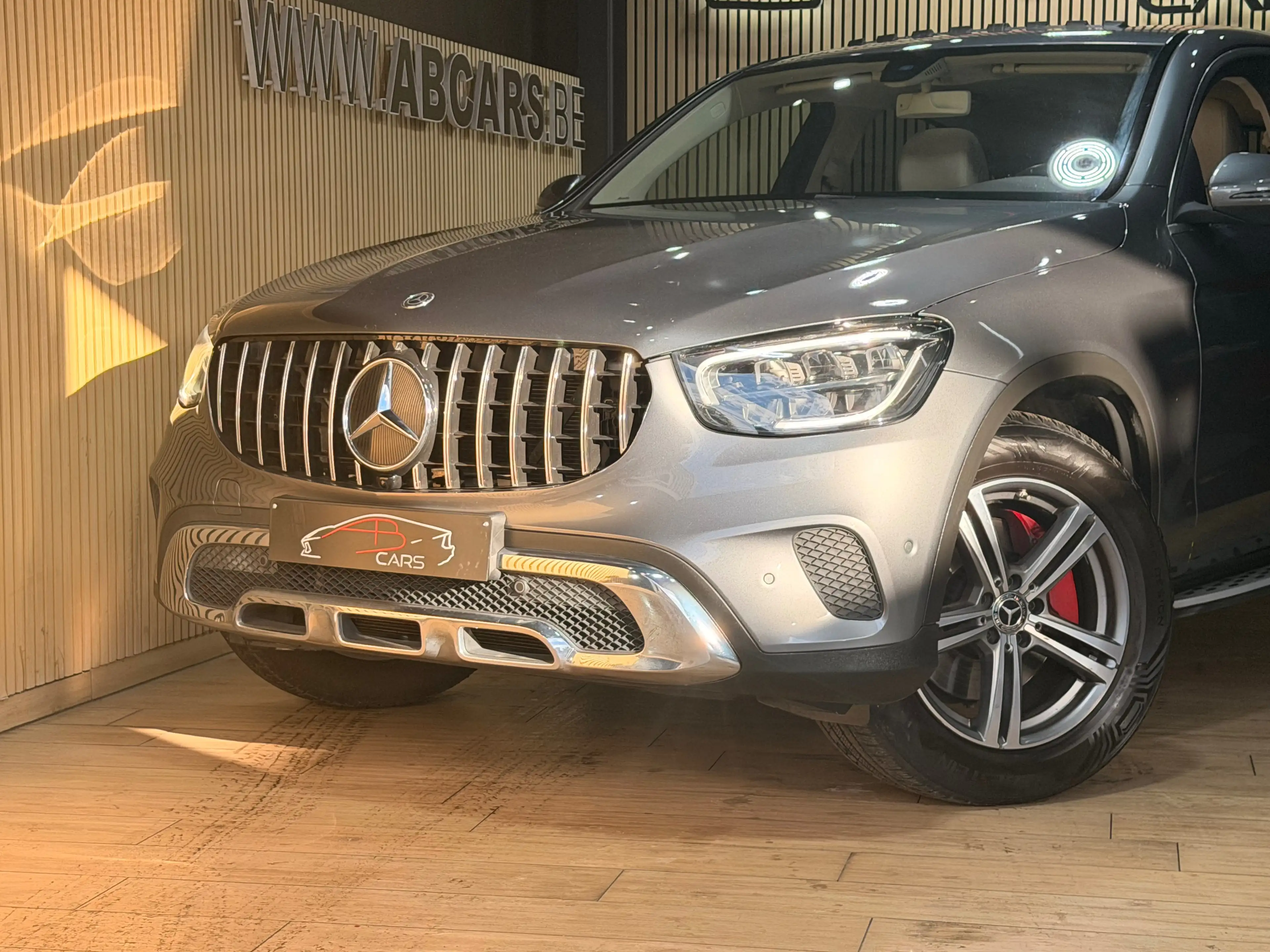 Mercedes-Benz GLC 200 4-Matic * COUPE * LOOK PACK AMG * GAR 12 MOIS * — photo 5
