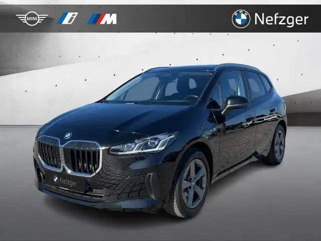 BMW 230 e xDrive Active Tourer RFK AHK PANO HUD