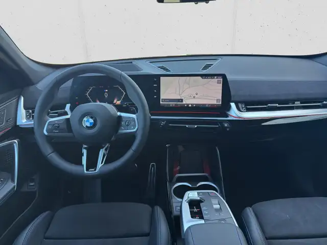 BMW X1 view 12